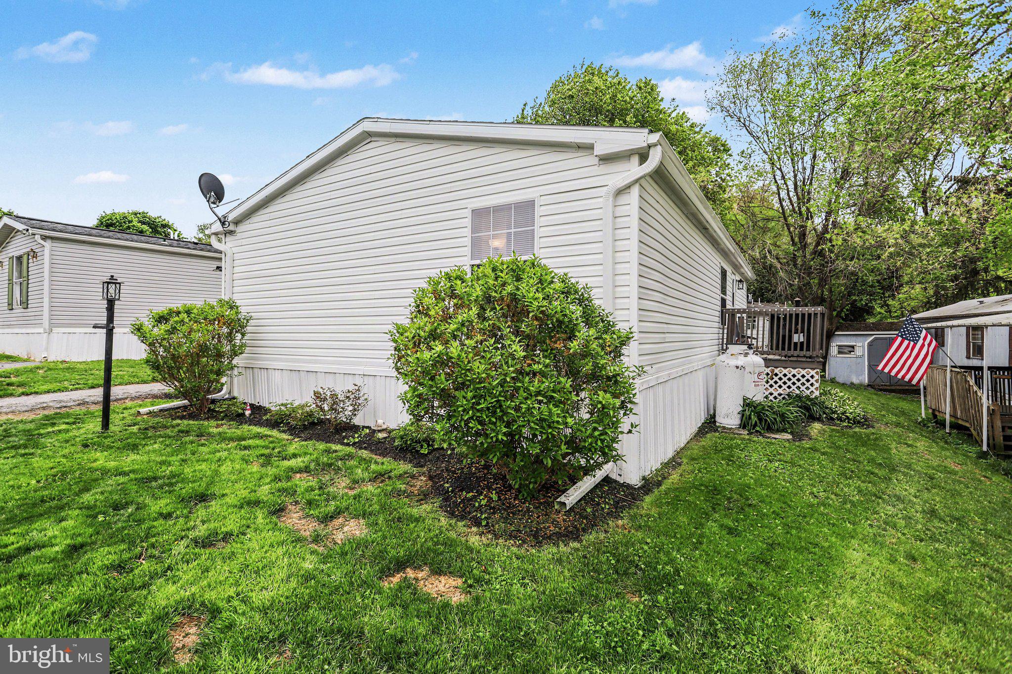 PARKVIEW ACRES MHP - Residential