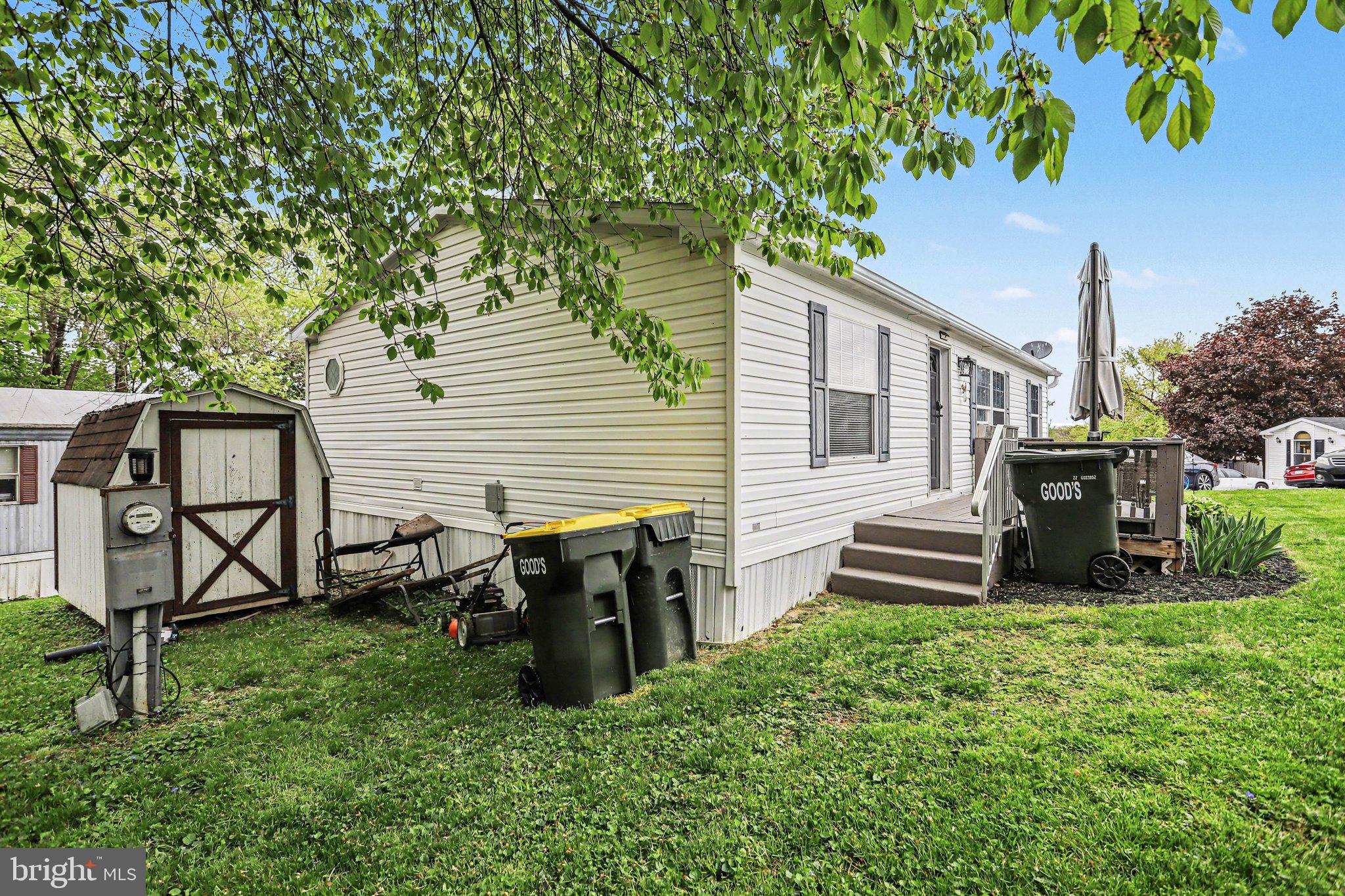 PARKVIEW ACRES MHP - Residential