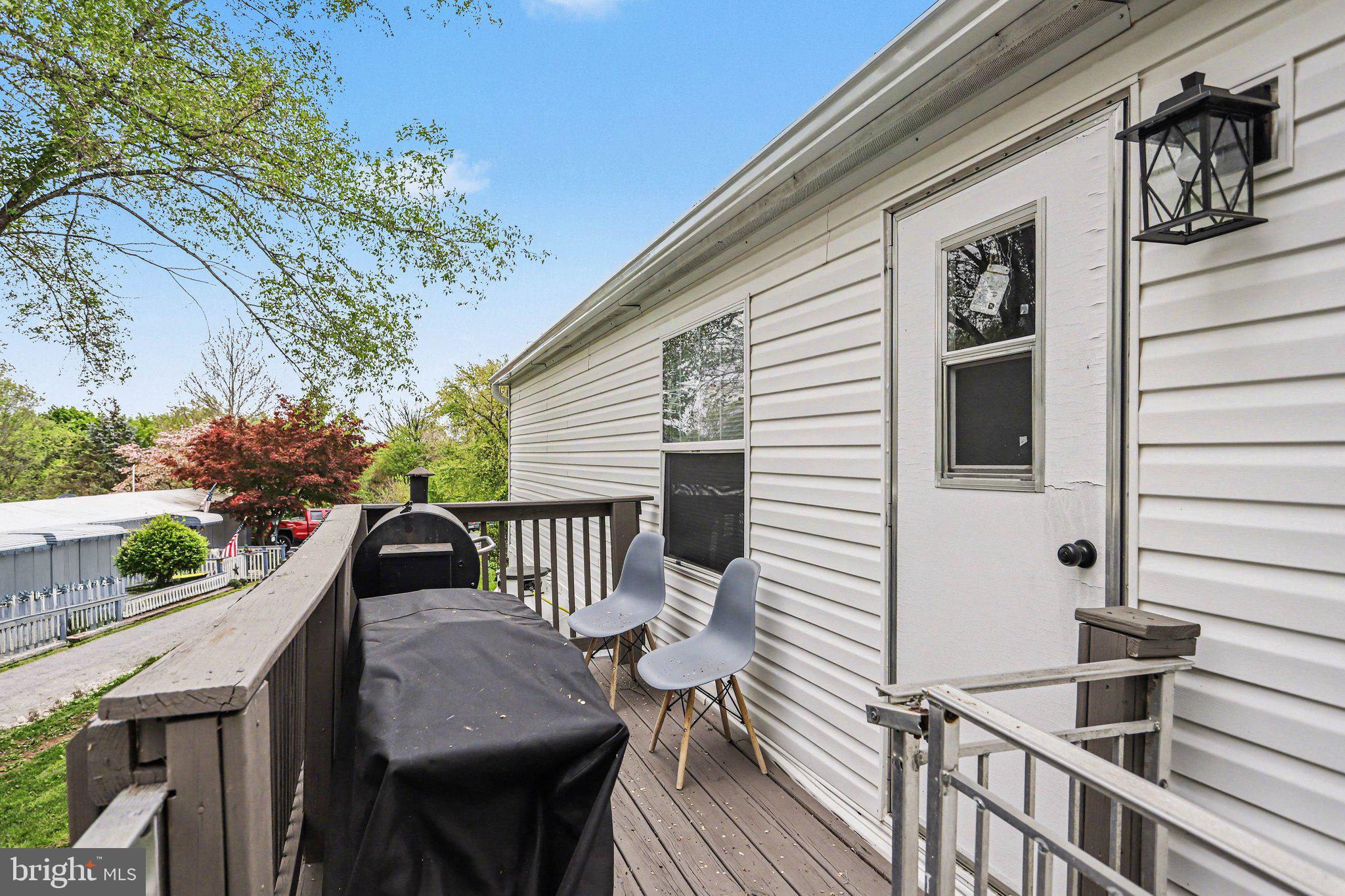 PARKVIEW ACRES MHP - Residential