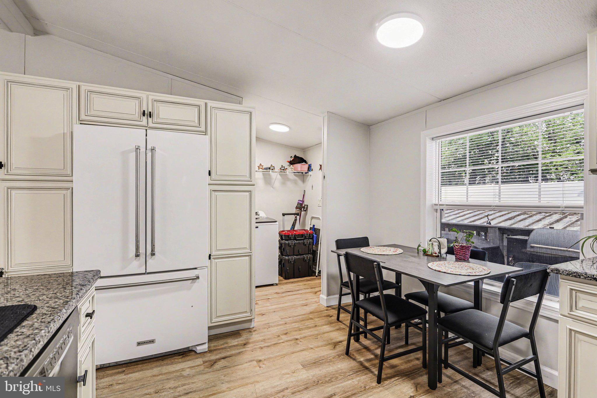 PARKVIEW ACRES MHP - Residential