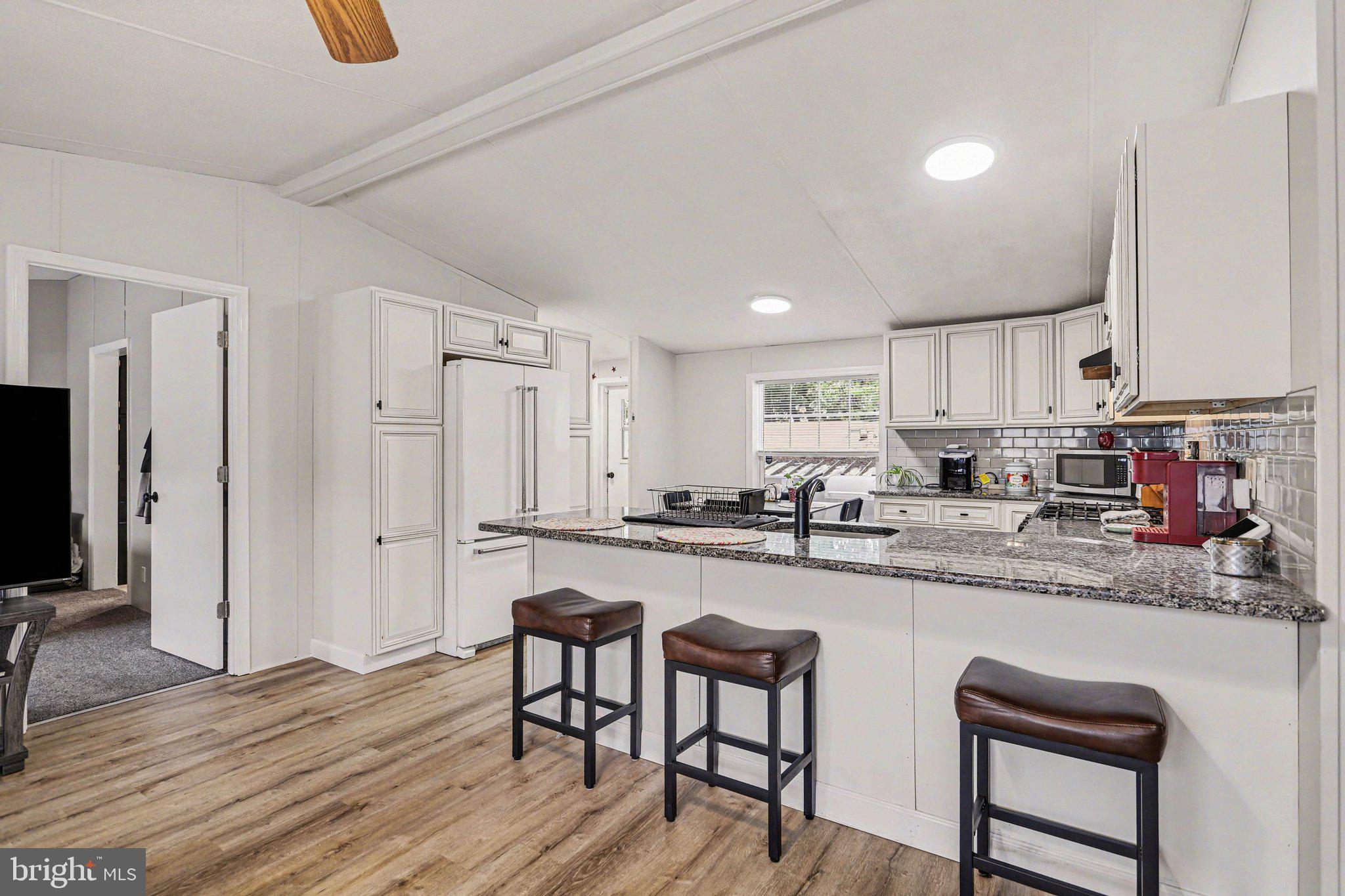 PARKVIEW ACRES MHP - Residential