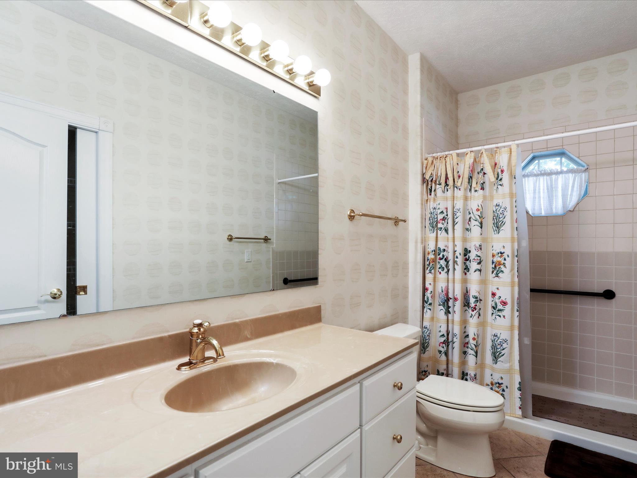 CORTLAND MANOR - Residential