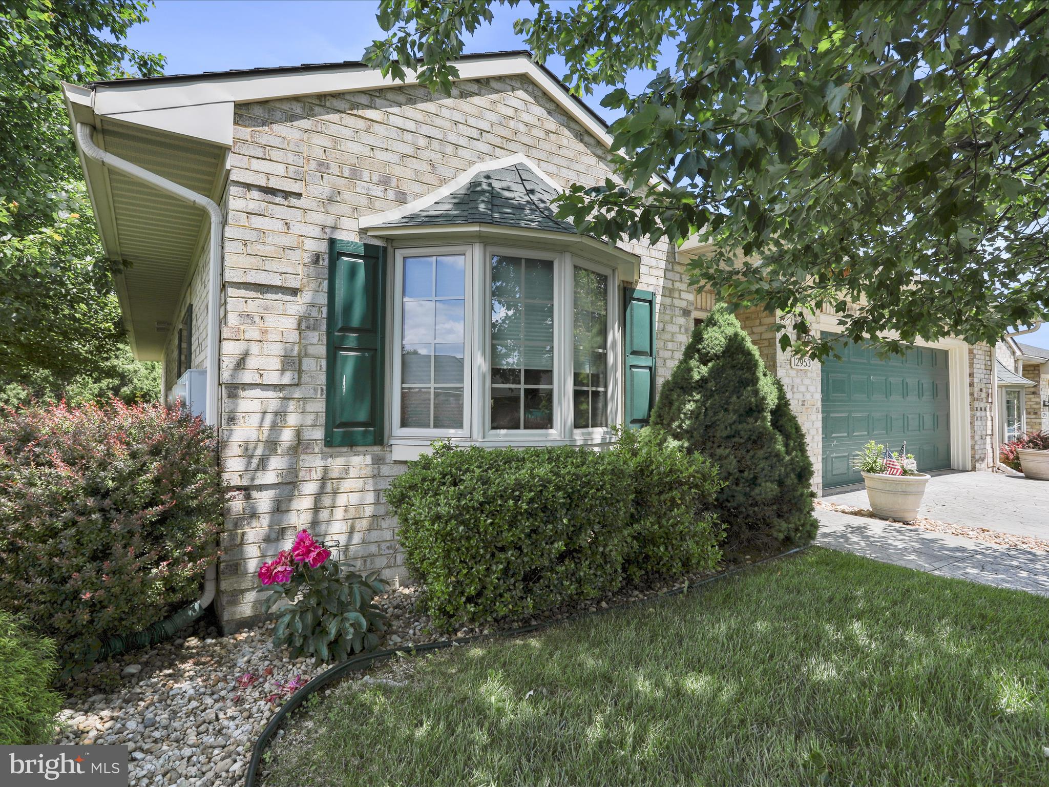 CORTLAND MANOR - Residential