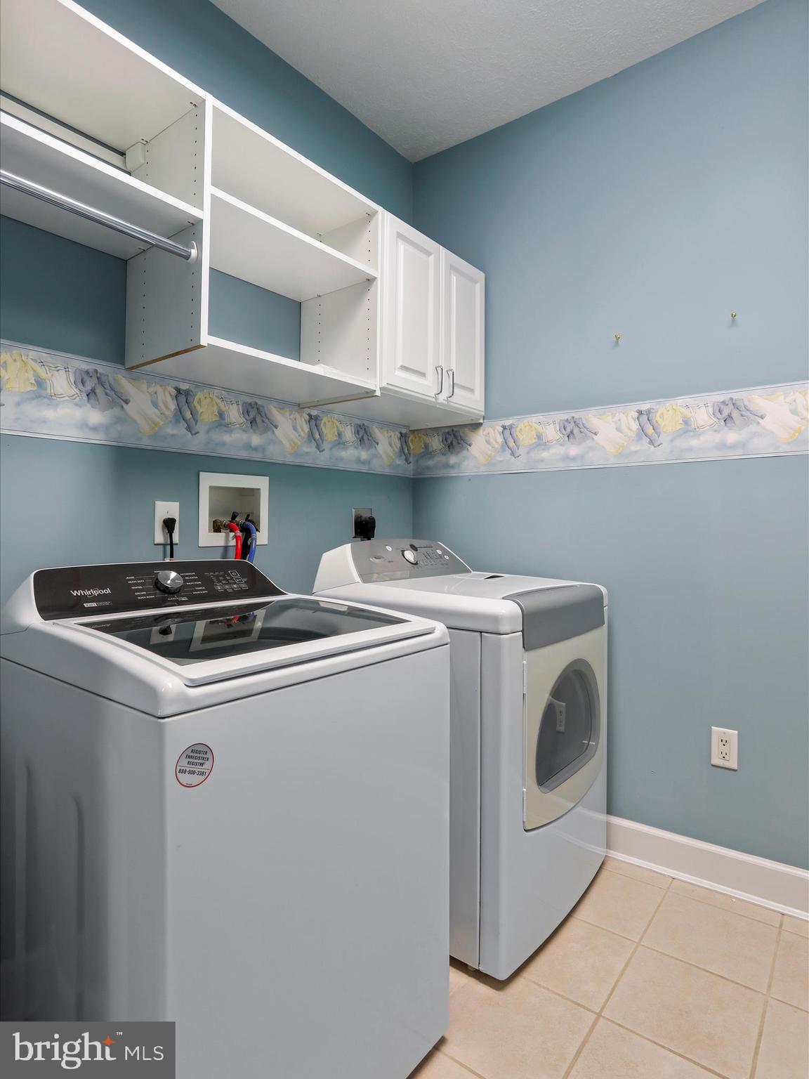 CORTLAND MANOR - Residential