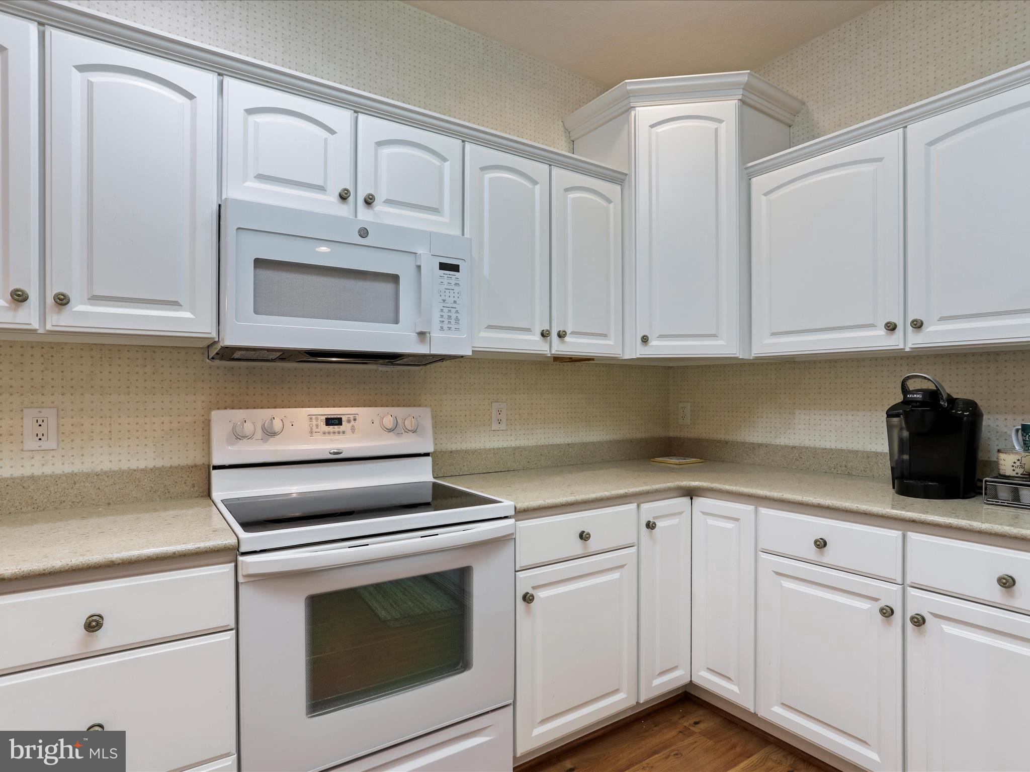 CORTLAND MANOR - Residential