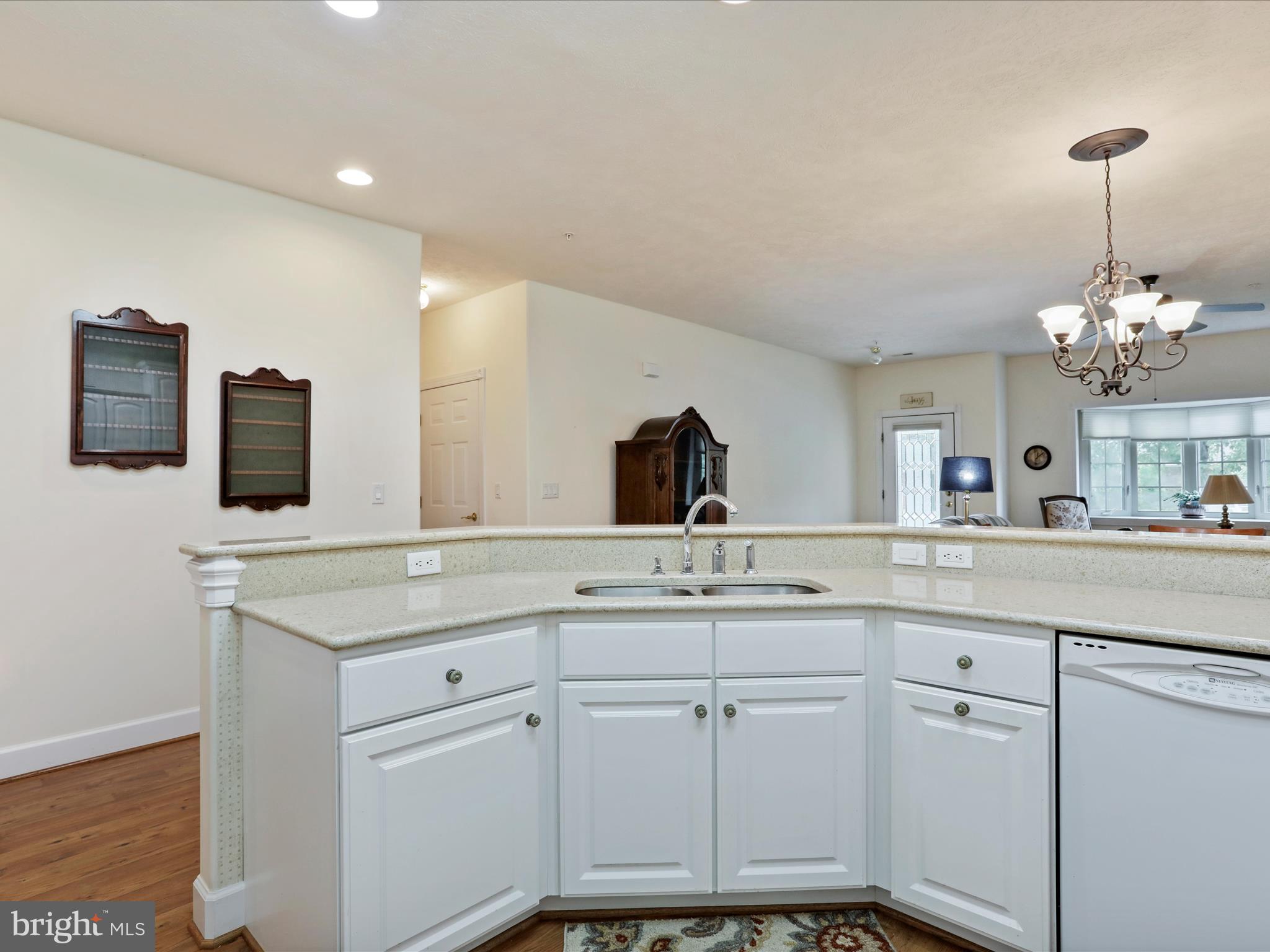 CORTLAND MANOR - Residential