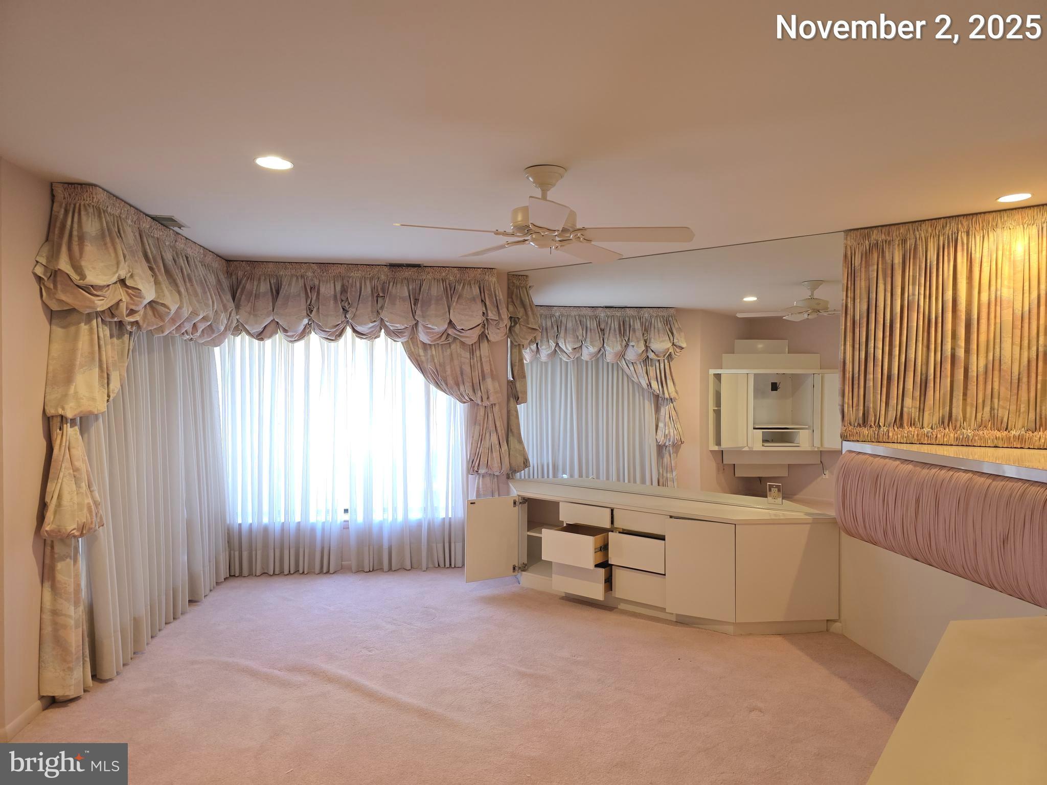 THE TOWERS - Residential