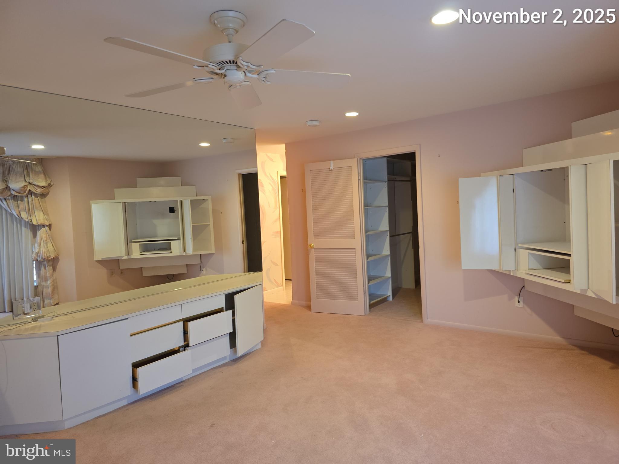 THE TOWERS - Residential