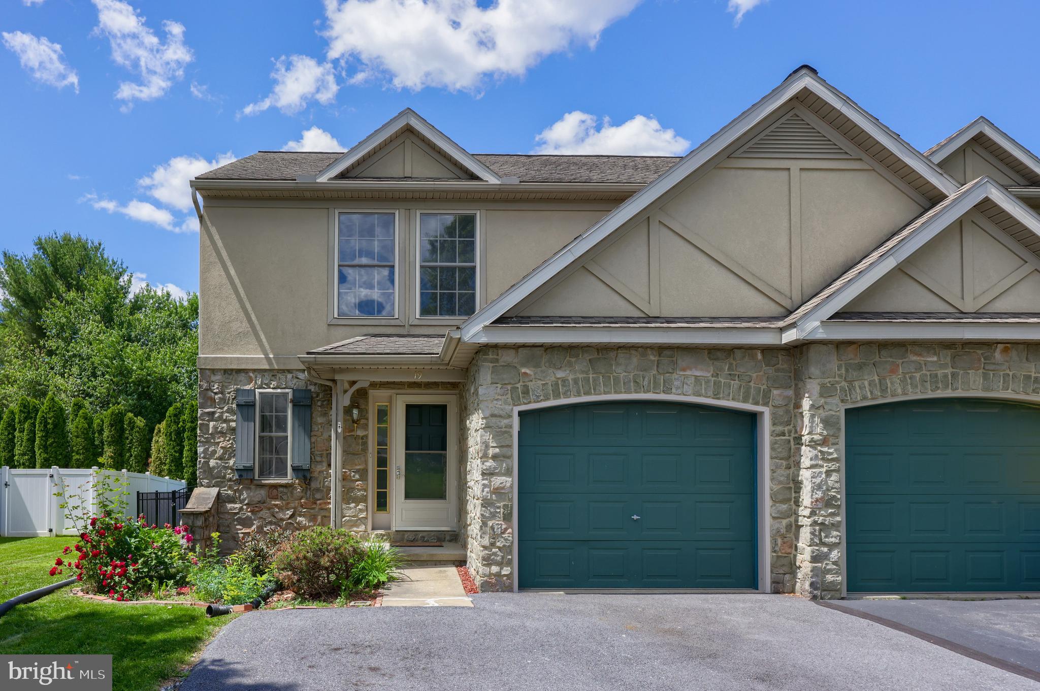 EAGLE VIEW ESTATES - Residential