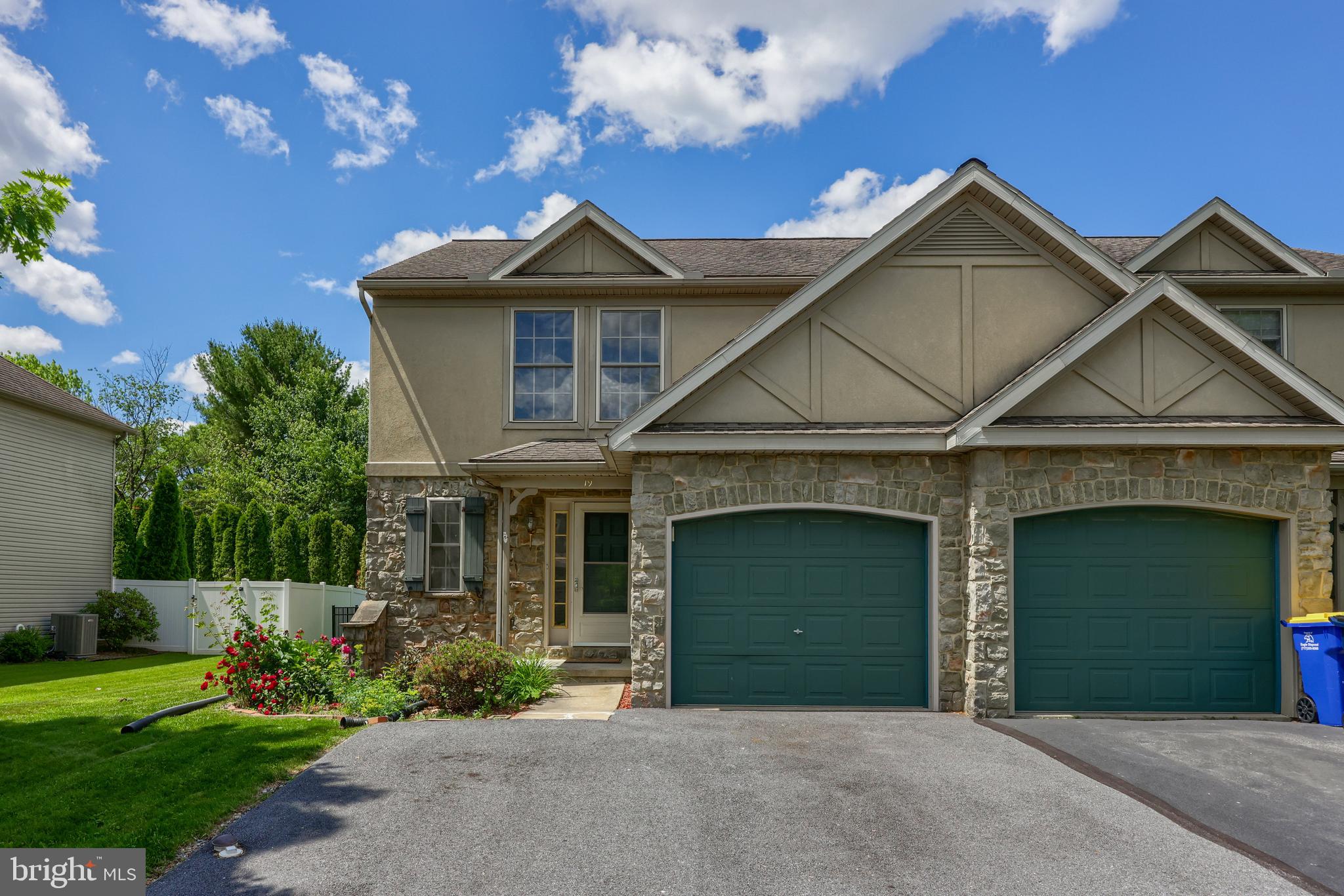 EAGLE VIEW ESTATES - Residential