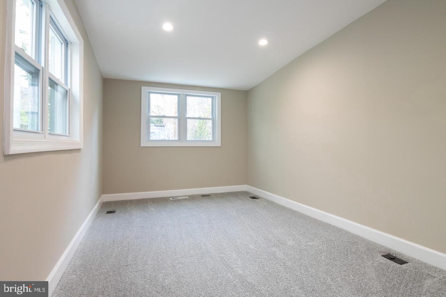 FELLS POINT HISTORIC DISTRICT - Residential Lease