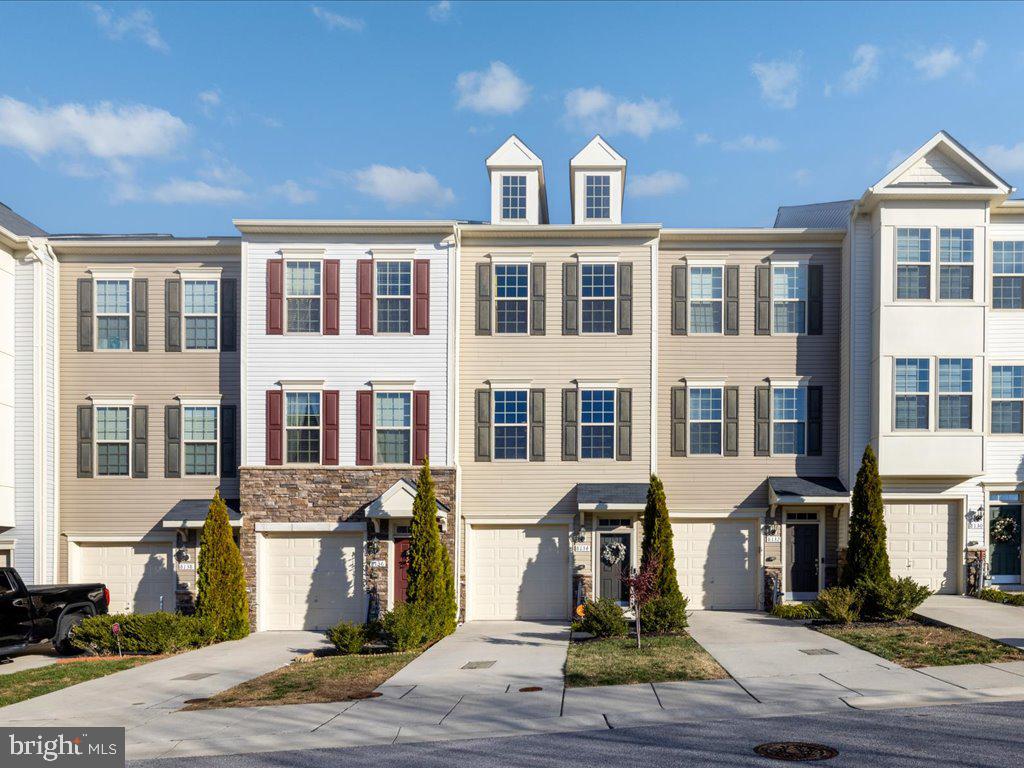 SEVERN HOLLOW - Residential