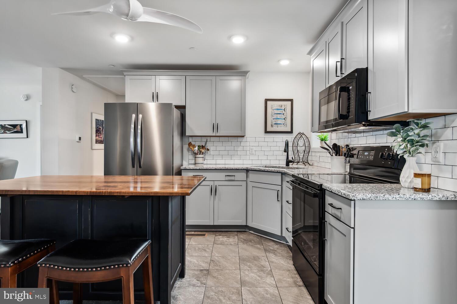 TILGHMAN ISLAND - Residential