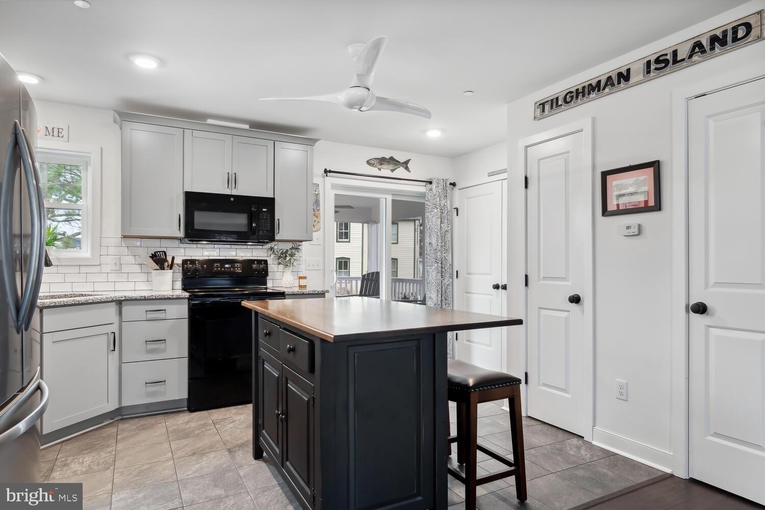 TILGHMAN ISLAND - Residential