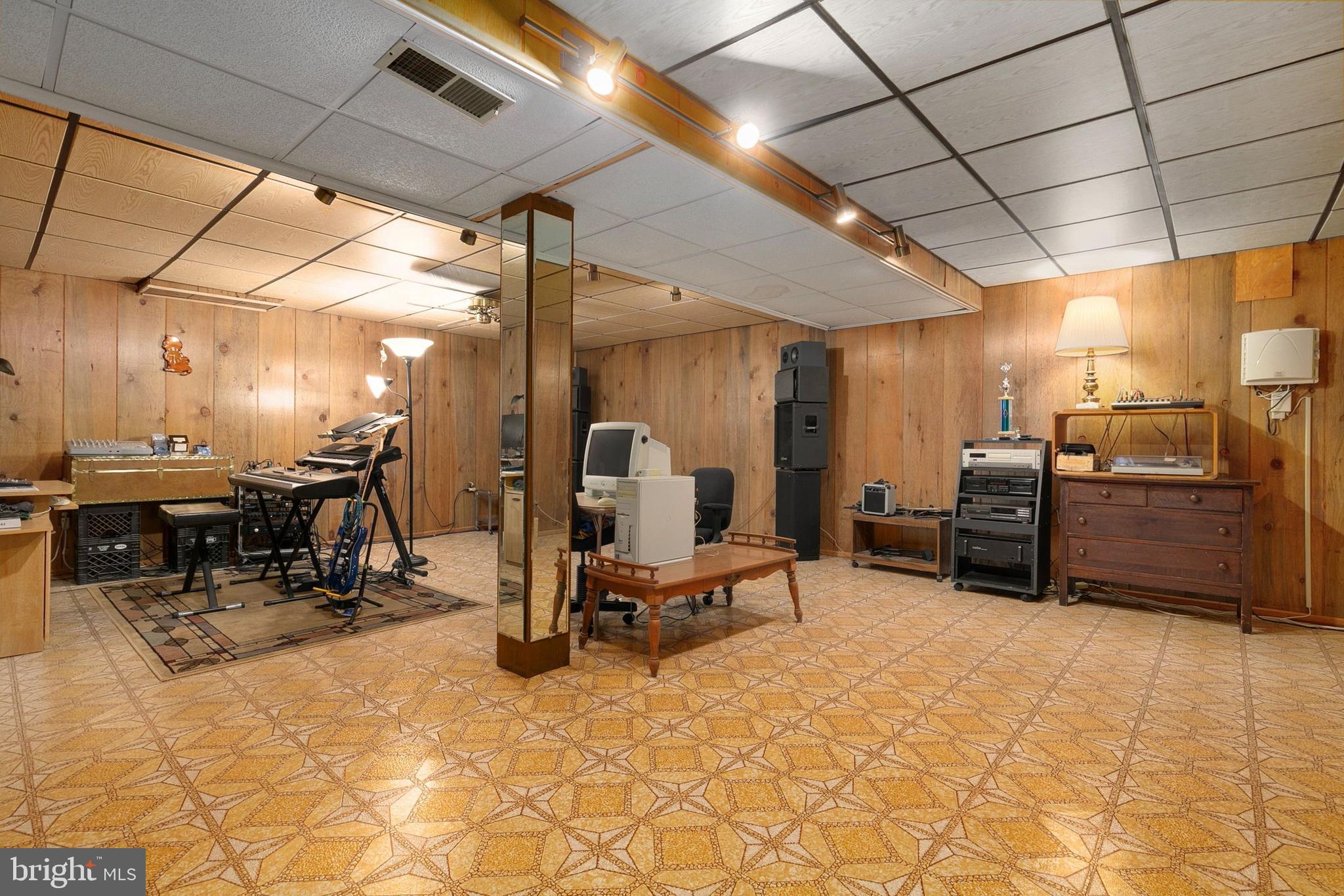 SPRINGBROOK TERRACE - Residential