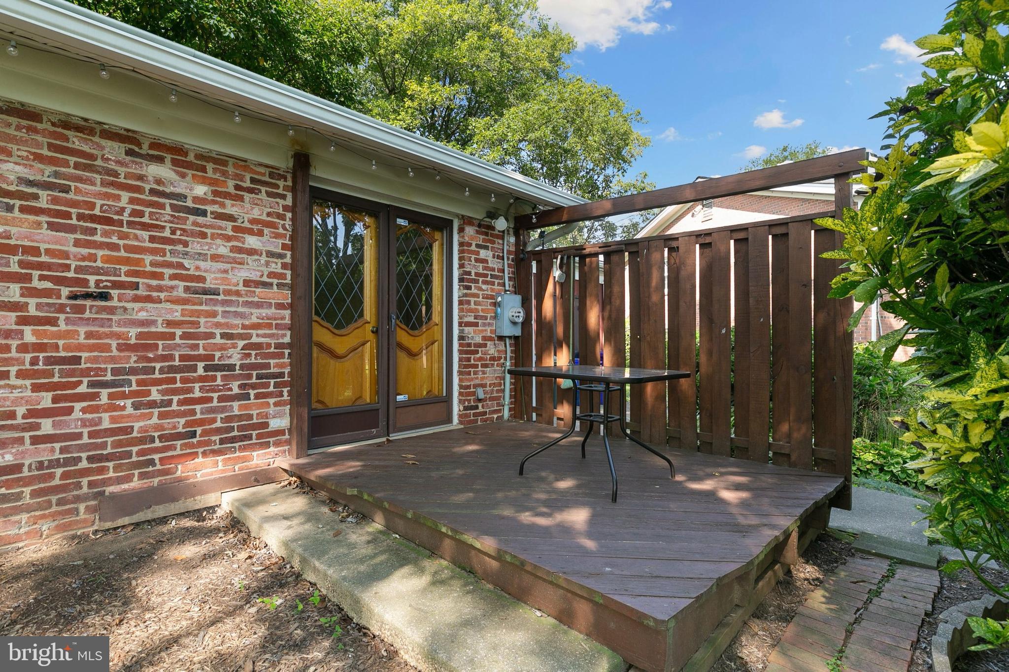 SPRINGBROOK TERRACE - Residential