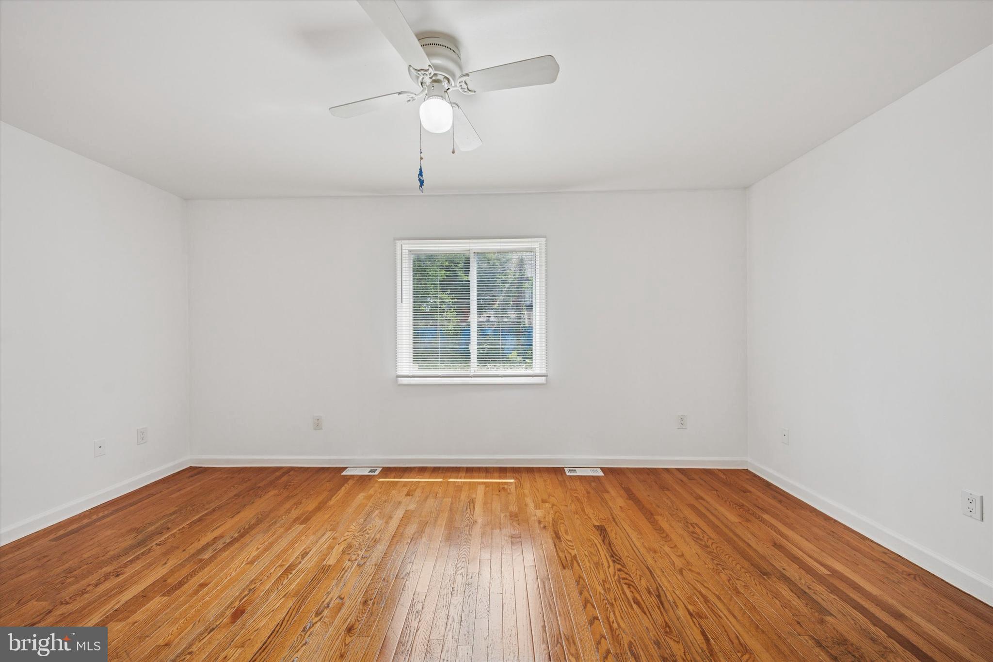 FRANKFORD - Residential Income