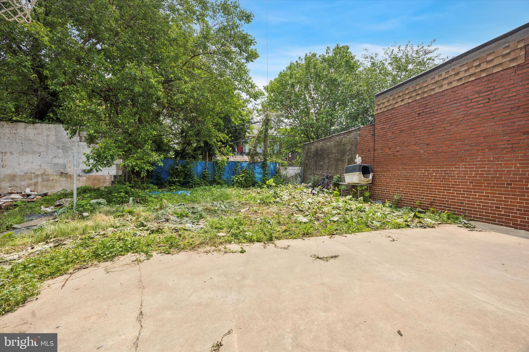 FRANKFORD - Residential Income