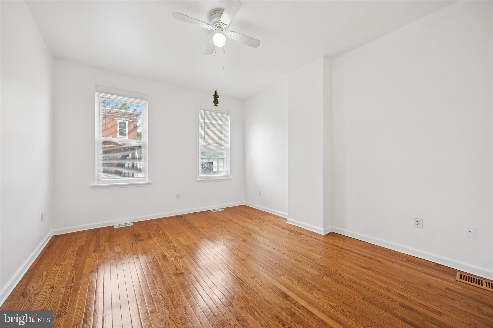 FRANKFORD - Residential Income