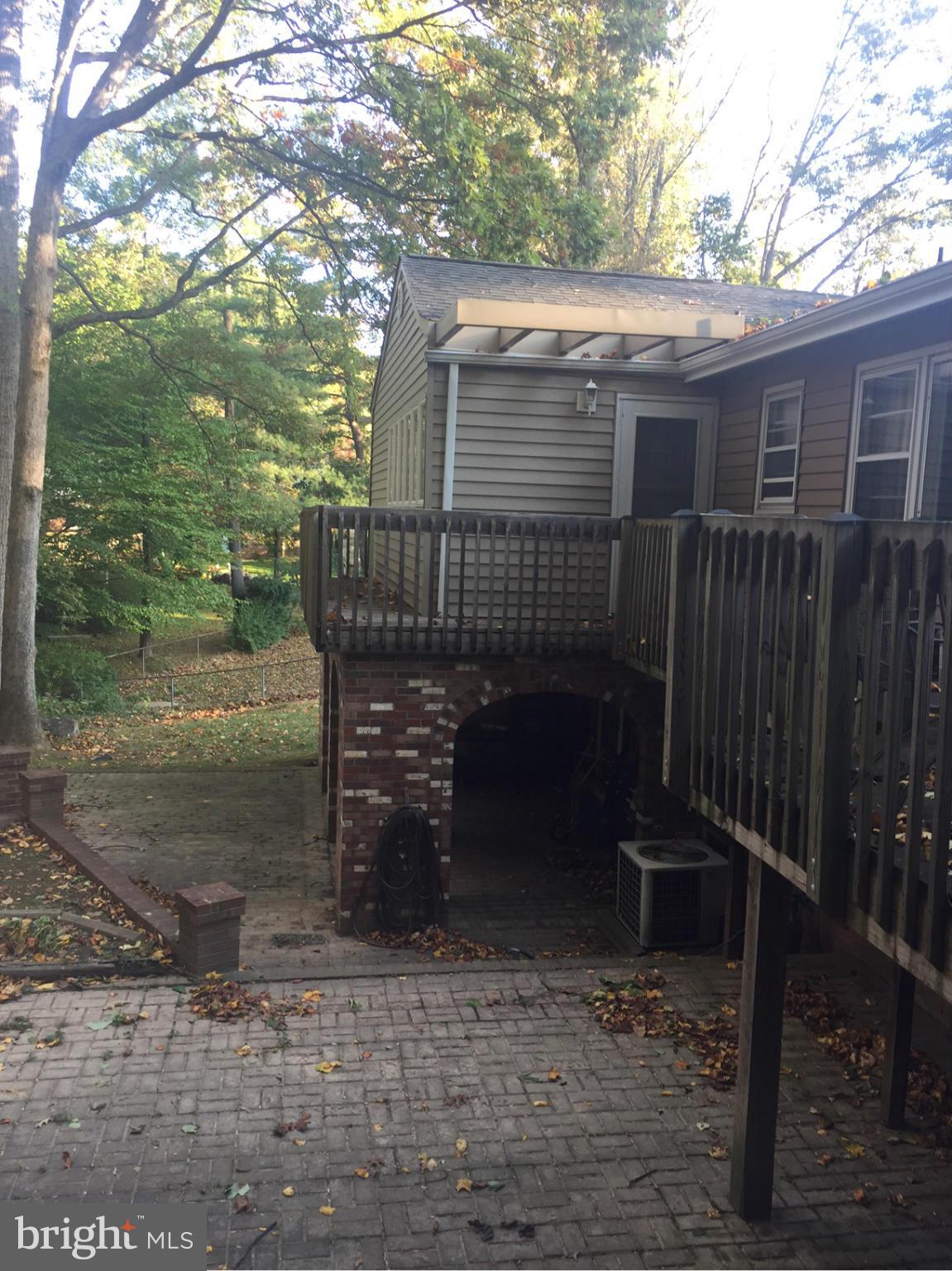 ROLLING VALLEY - Residential