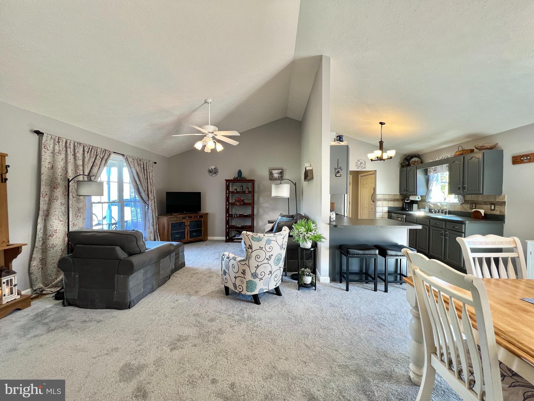 CROWN POINTE - Residential