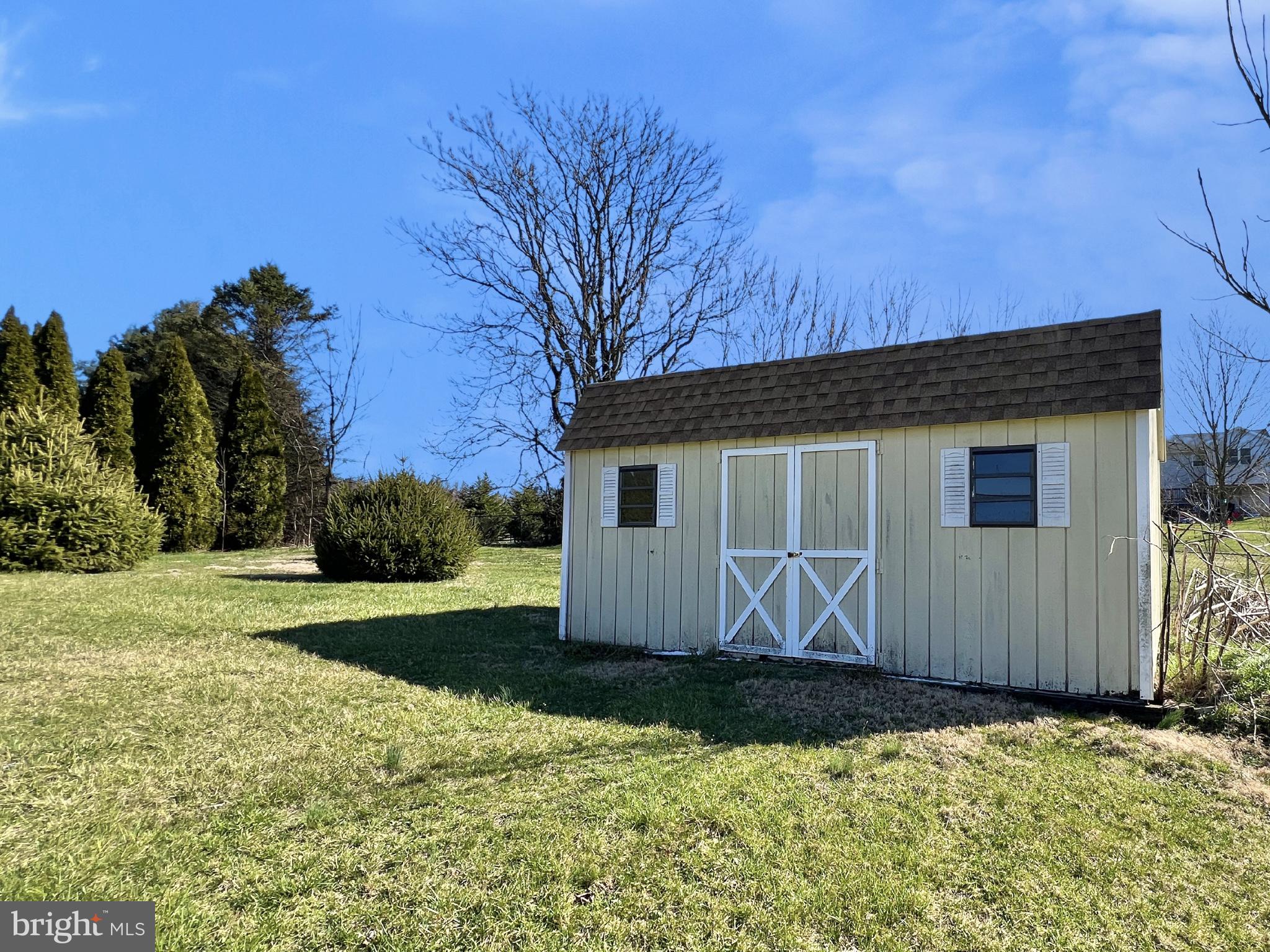 CROWN POINTE - Residential