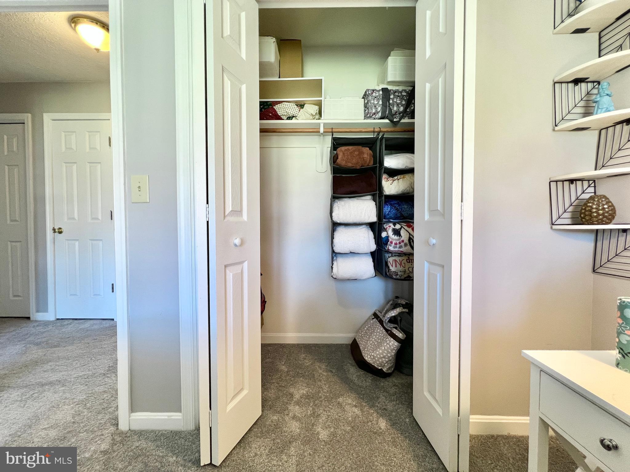 CROWN POINTE - Residential