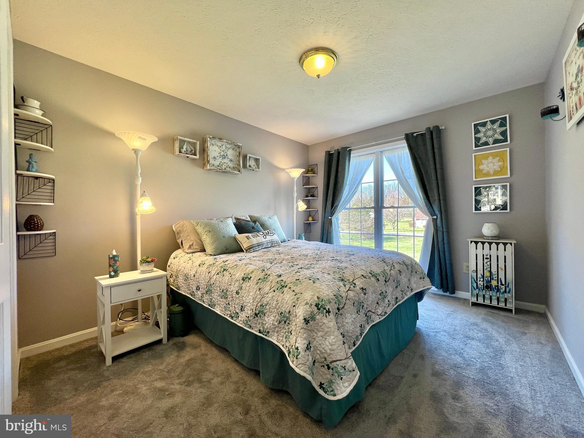 CROWN POINTE - Residential