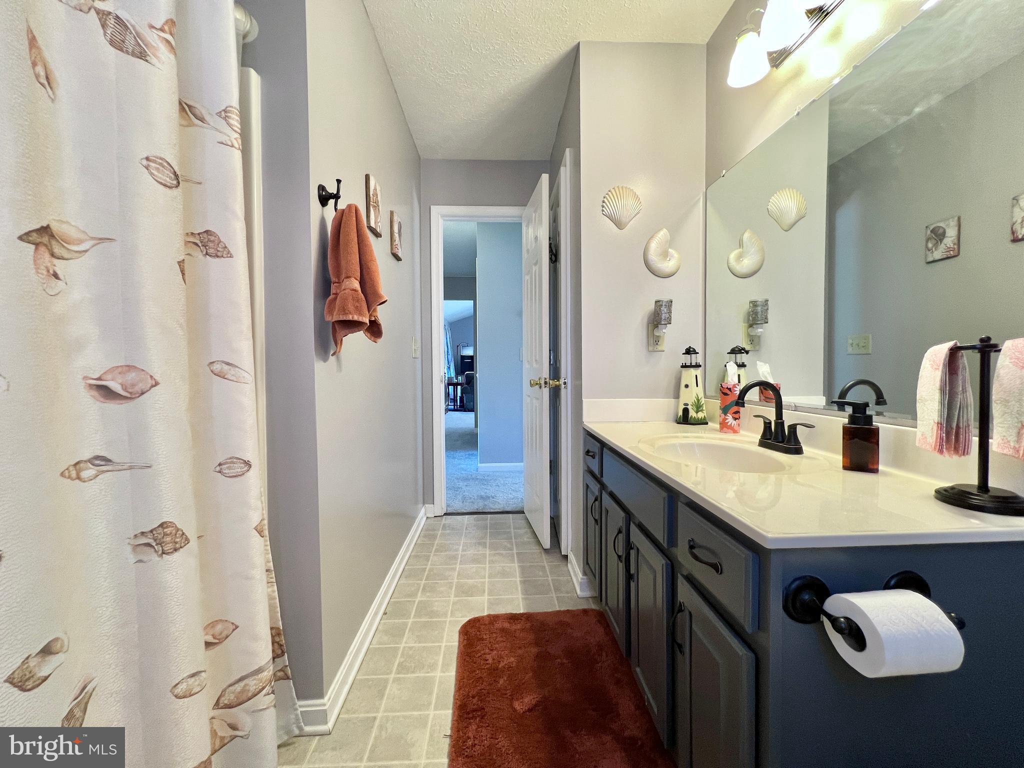 CROWN POINTE - Residential