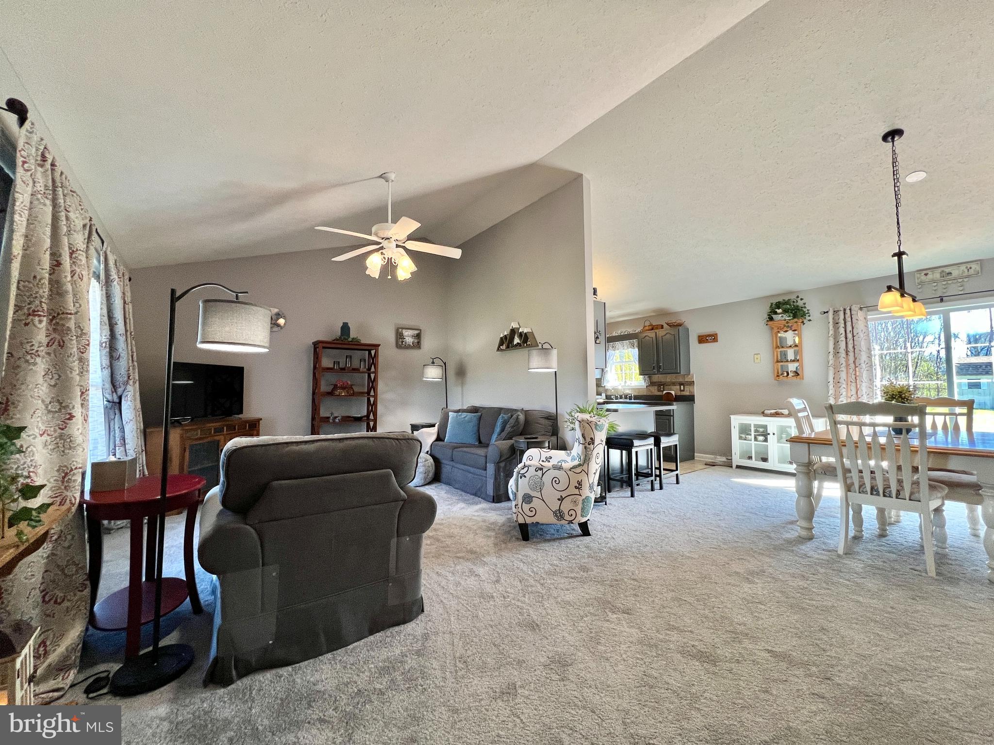 CROWN POINTE - Residential