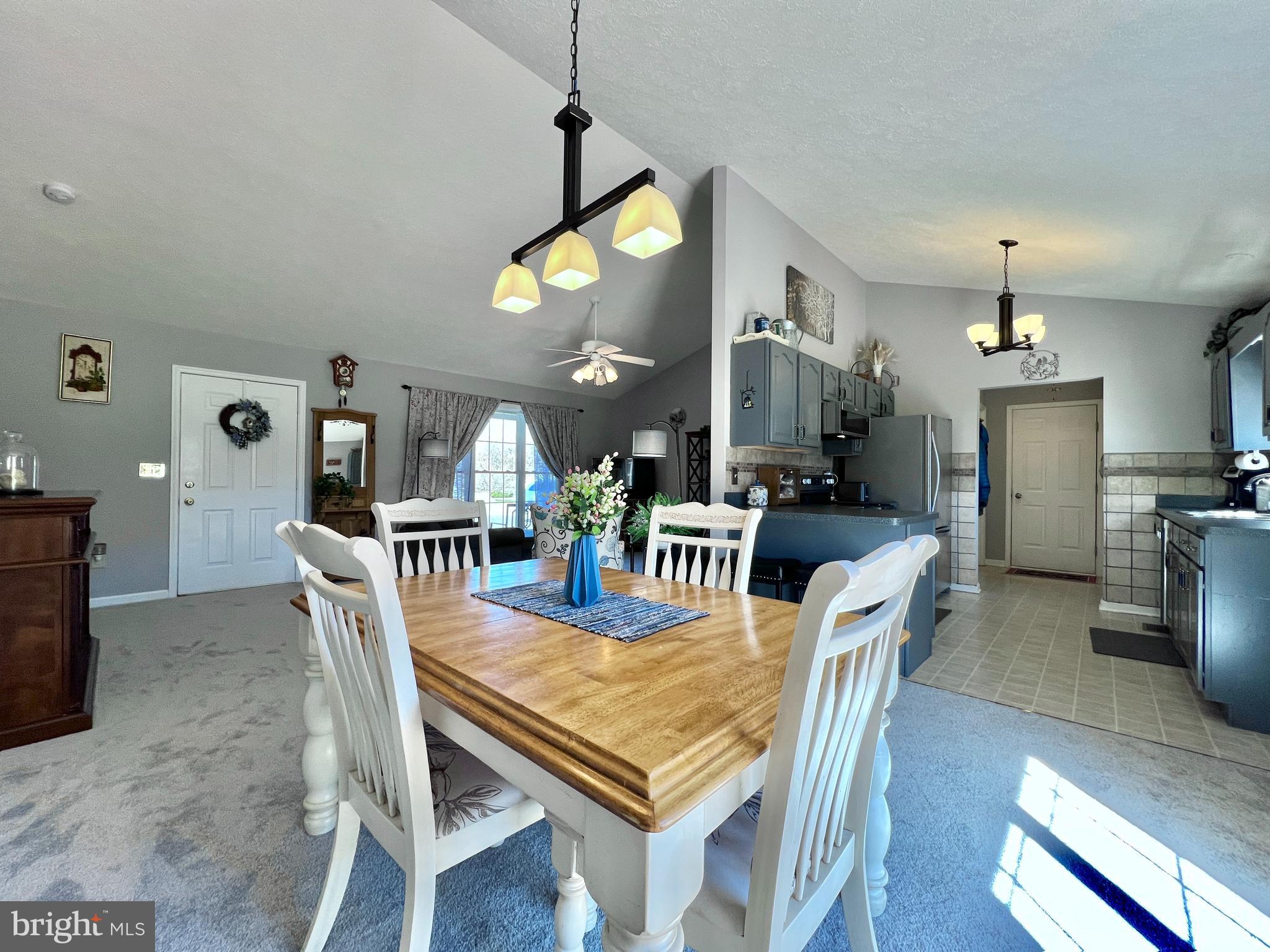 CROWN POINTE - Residential