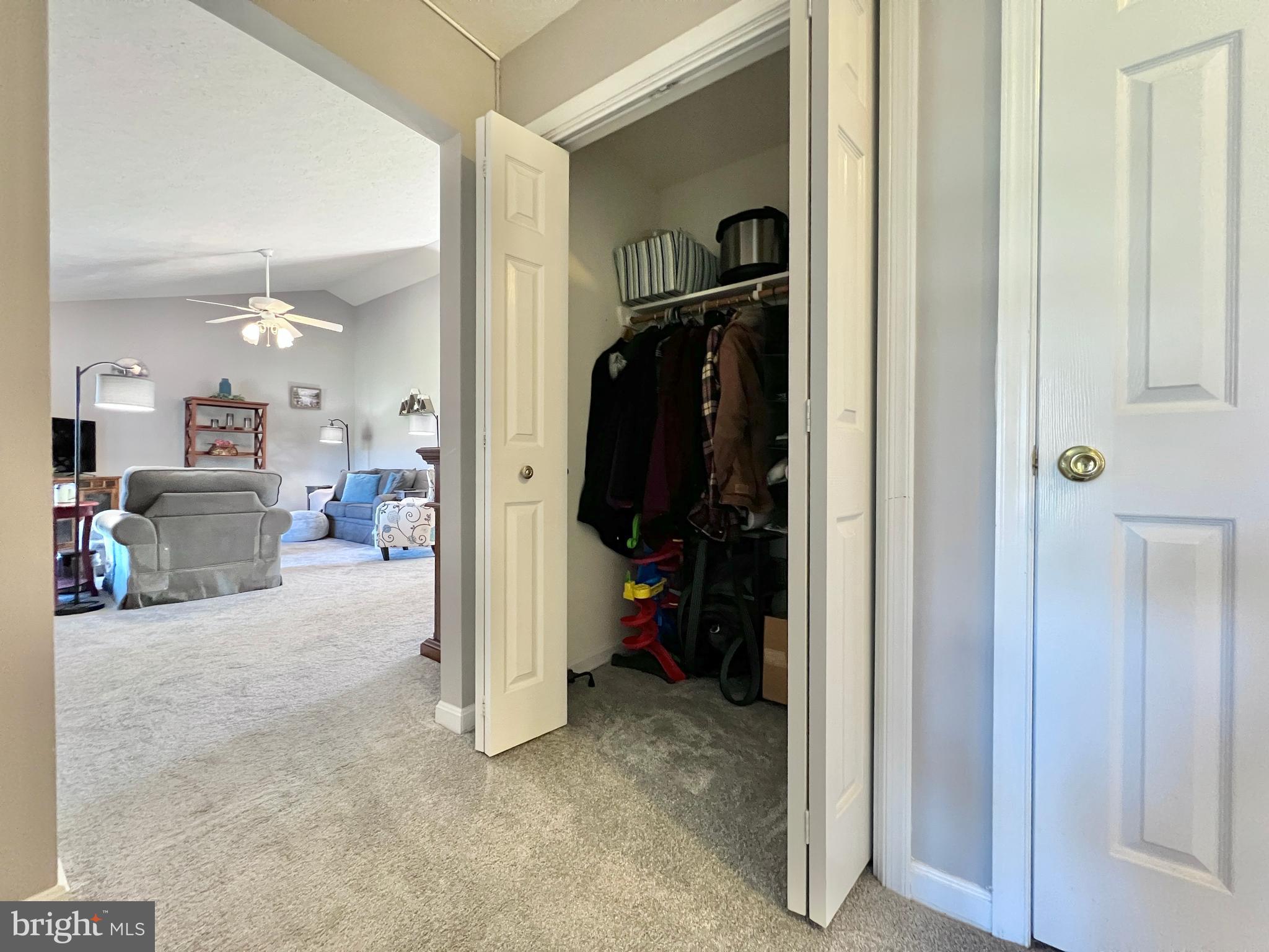 CROWN POINTE - Residential