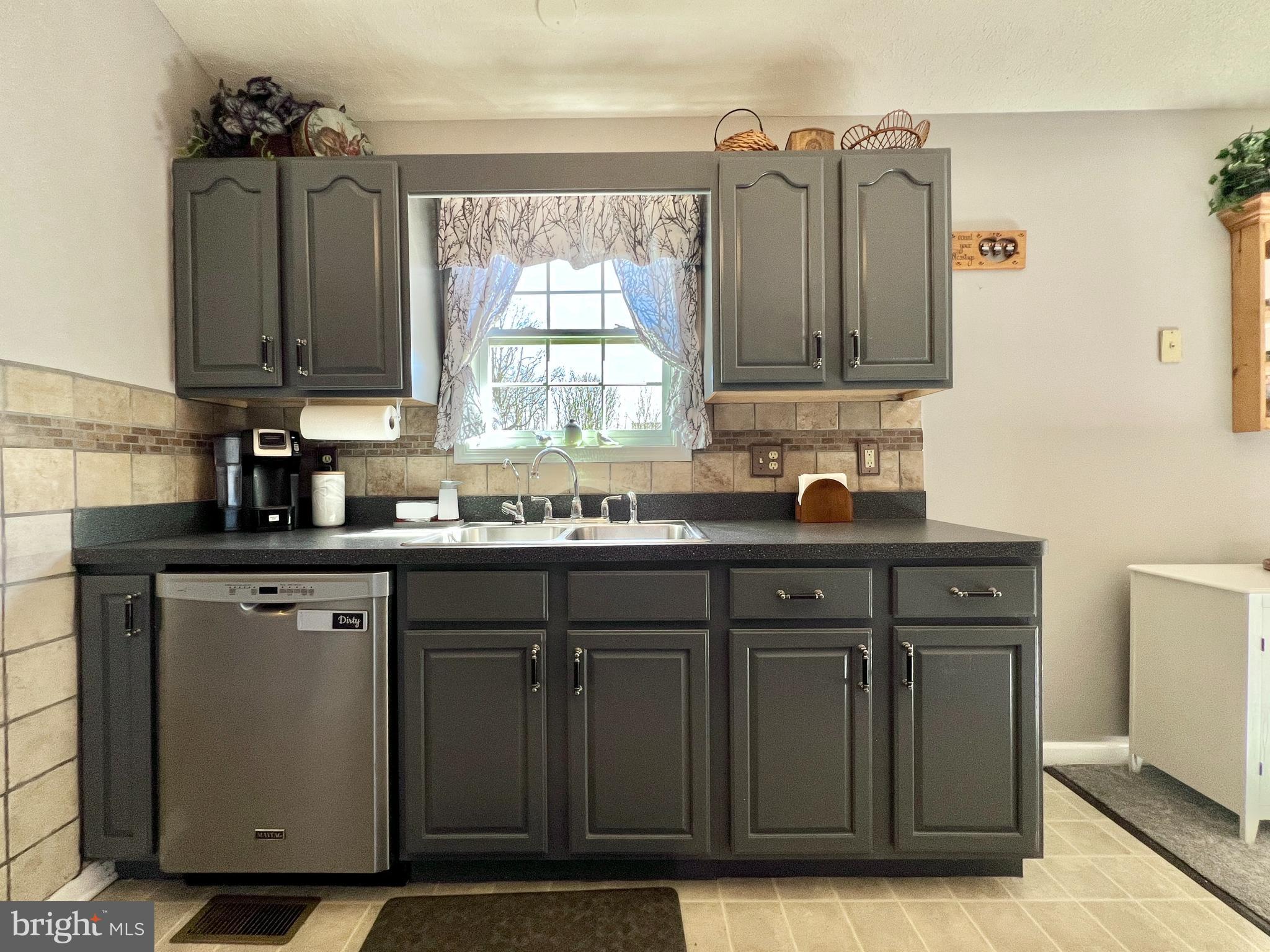 CROWN POINTE - Residential