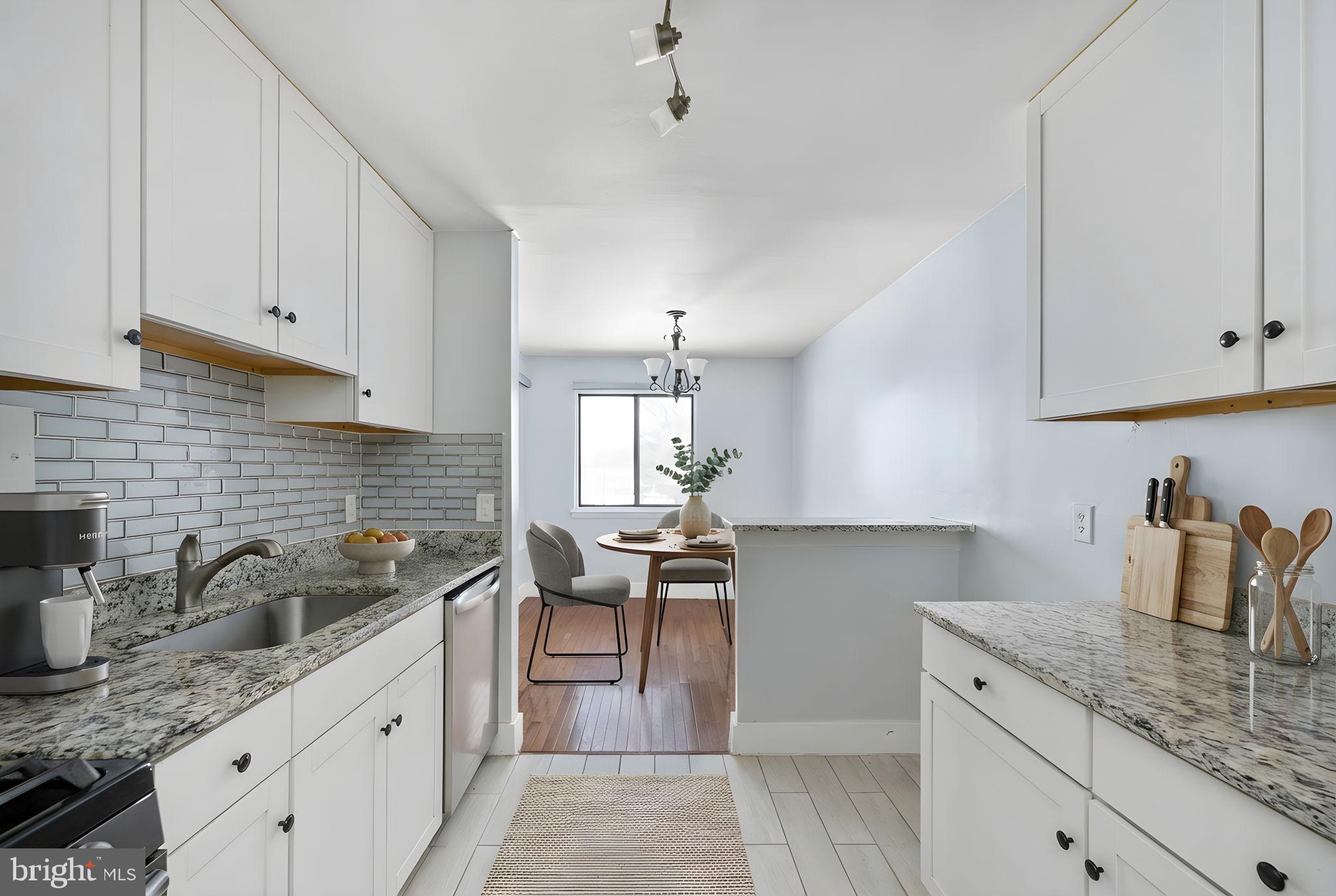 FAIRFIELD COMMONS - Residential