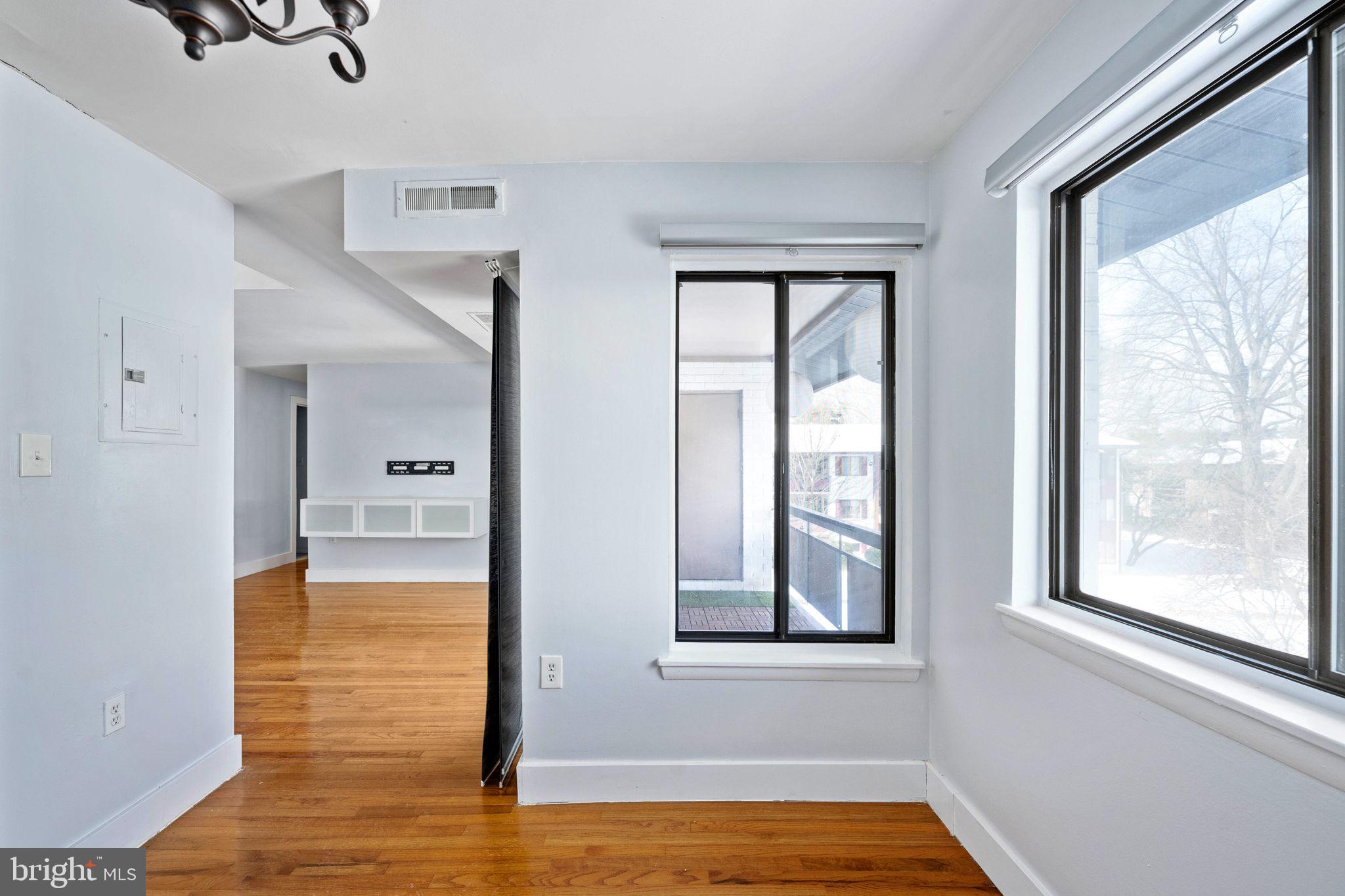 FAIRFIELD COMMONS - Residential