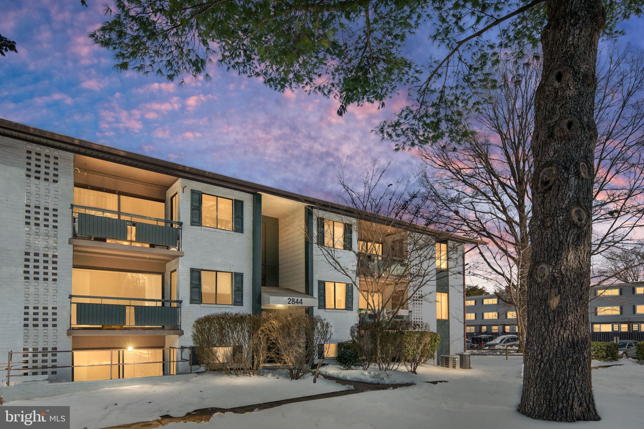 FAIRFIELD COMMONS - Residential