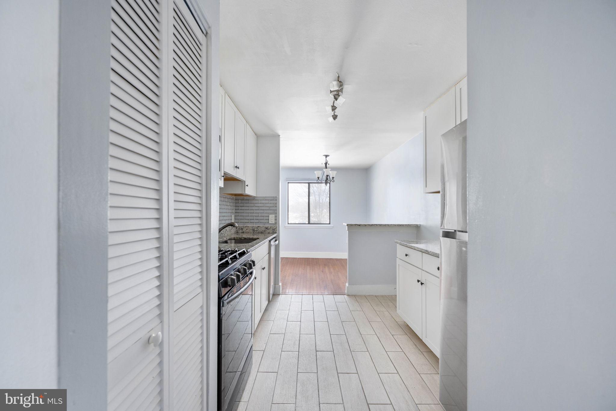 FAIRFIELD COMMONS - Residential