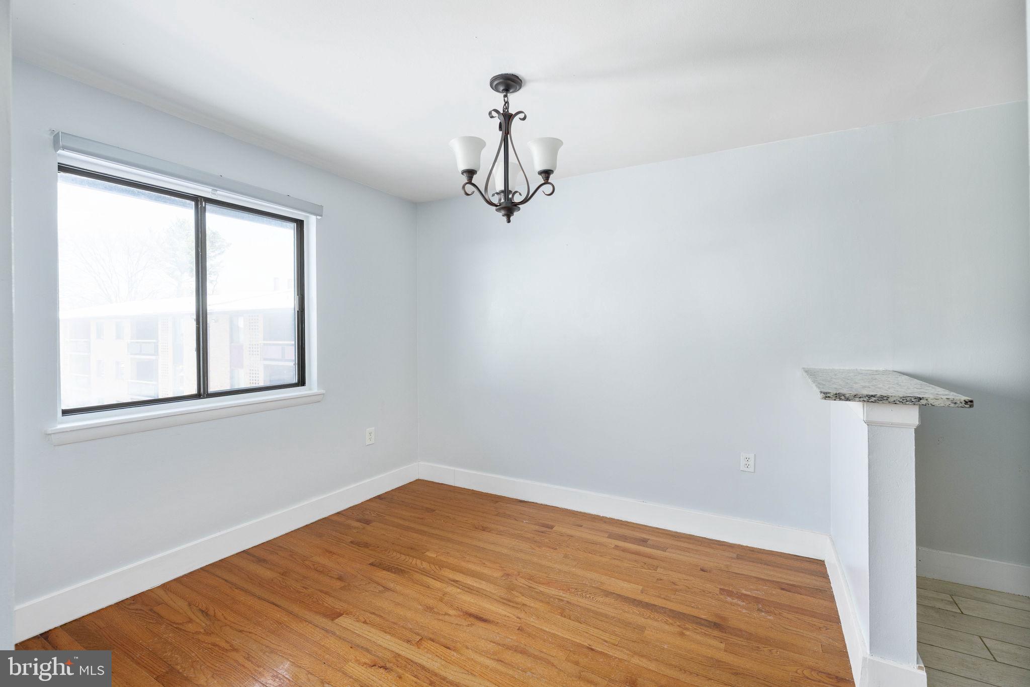 FAIRFIELD COMMONS - Residential