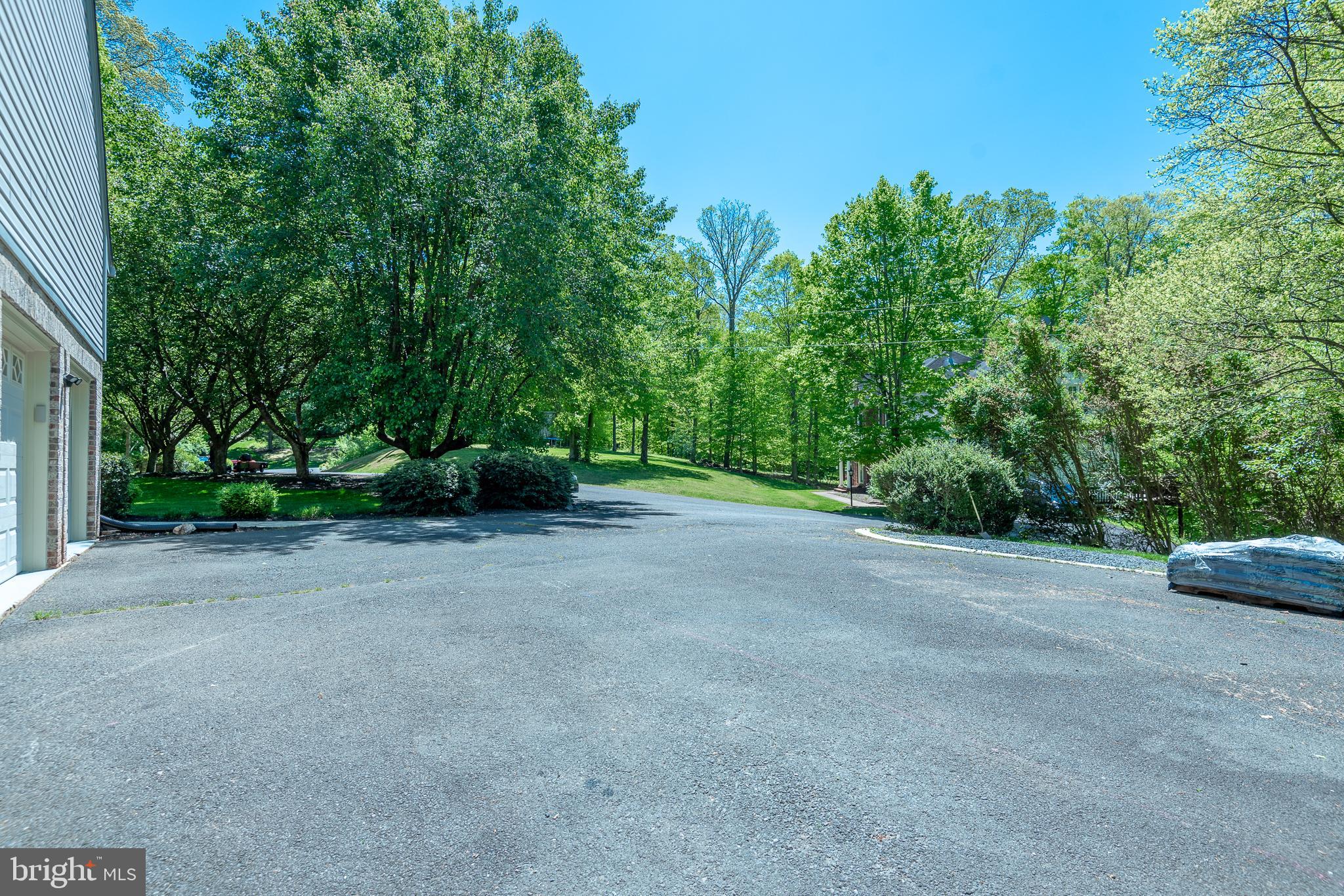 BEAR CREEK - Residential