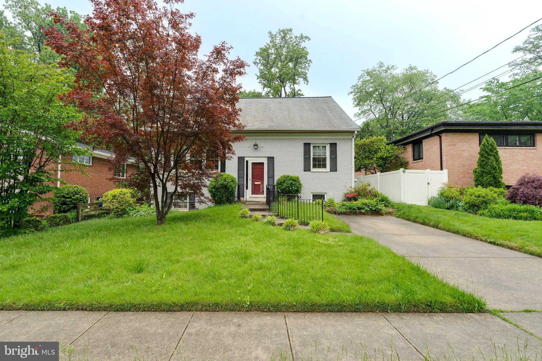 5517 HUNTINGTON PARKWAY