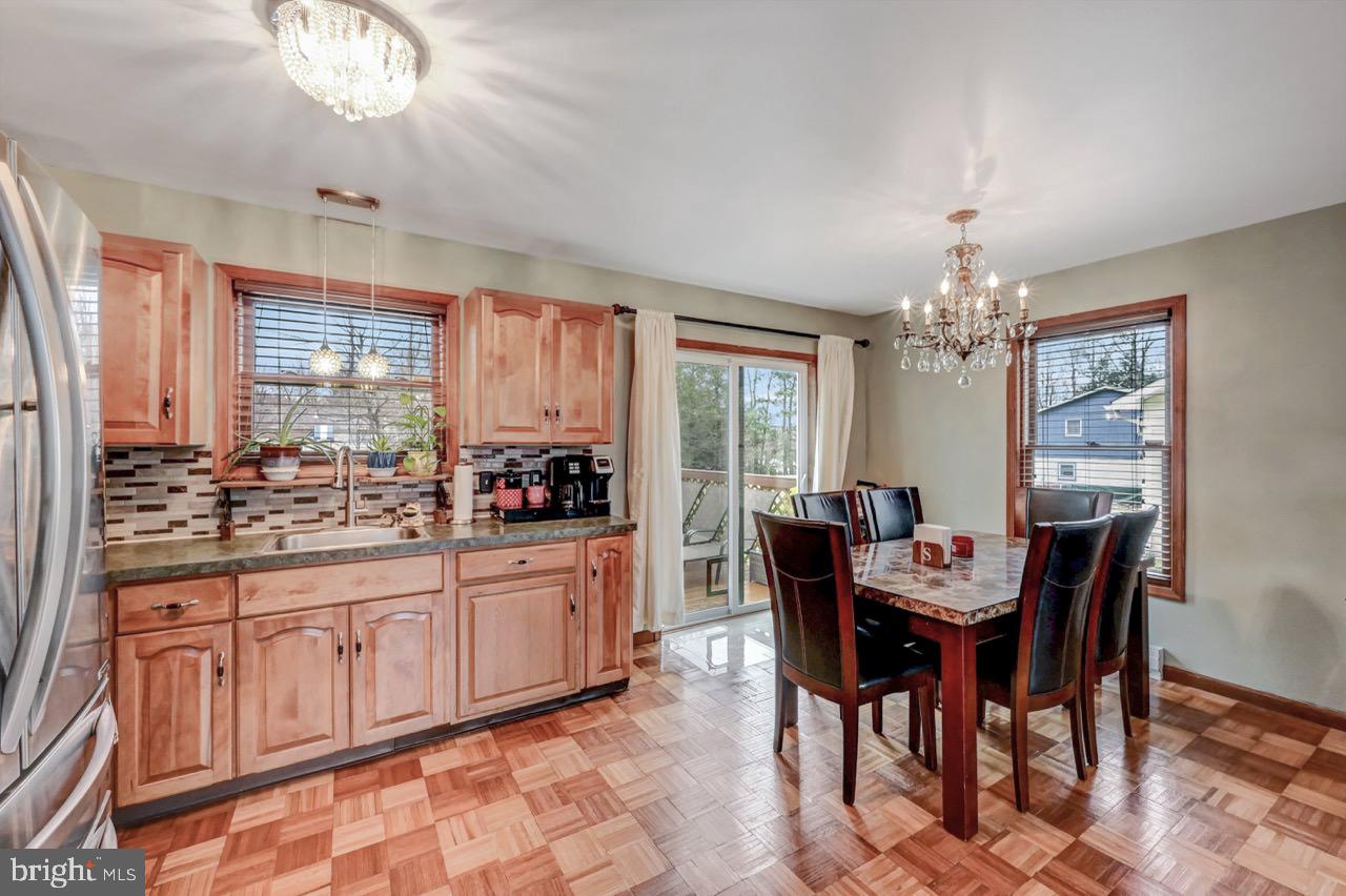 POCONO FARMS EAST - Residential