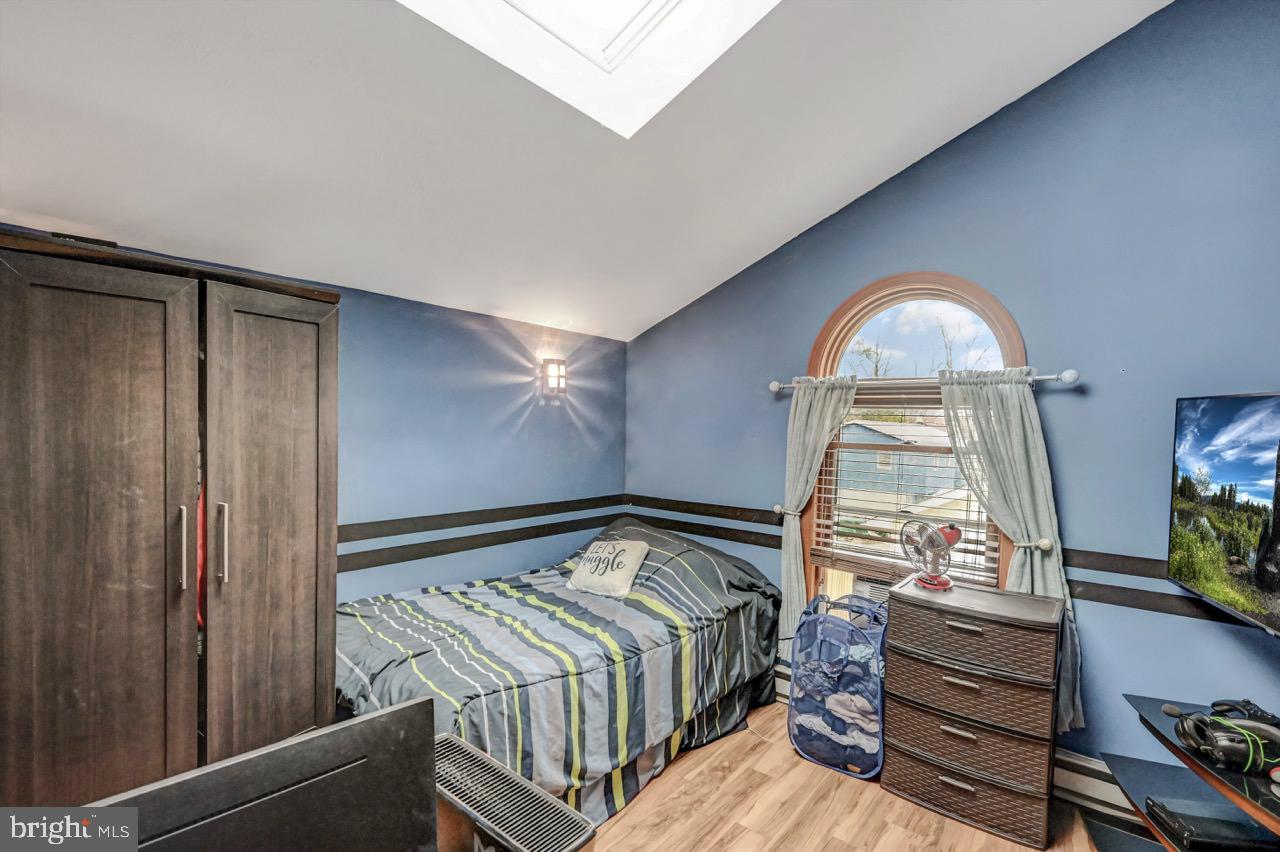 POCONO FARMS EAST - Residential