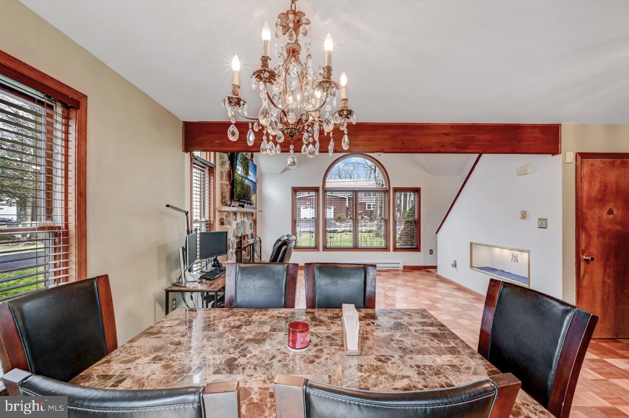POCONO FARMS EAST - Residential