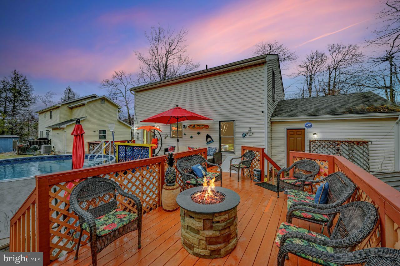 POCONO FARMS EAST - Residential