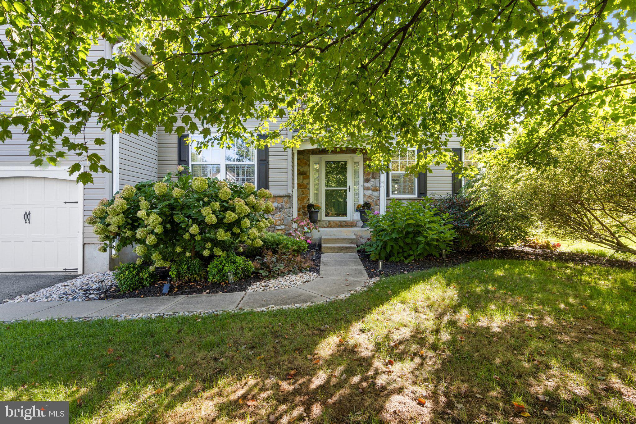 113 SCHOOLVIEW LANE
