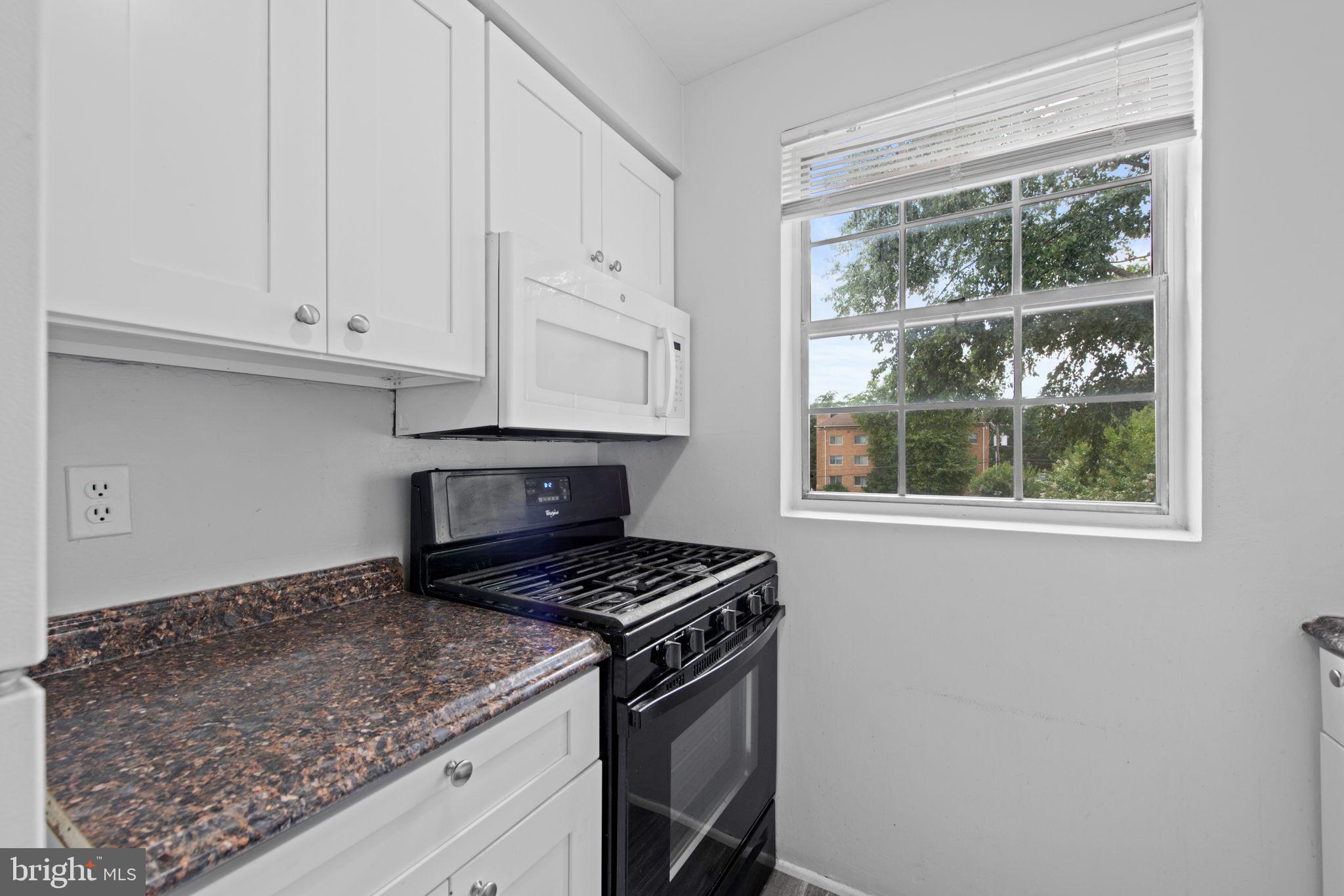 NORTH ARLINGTON - Residential