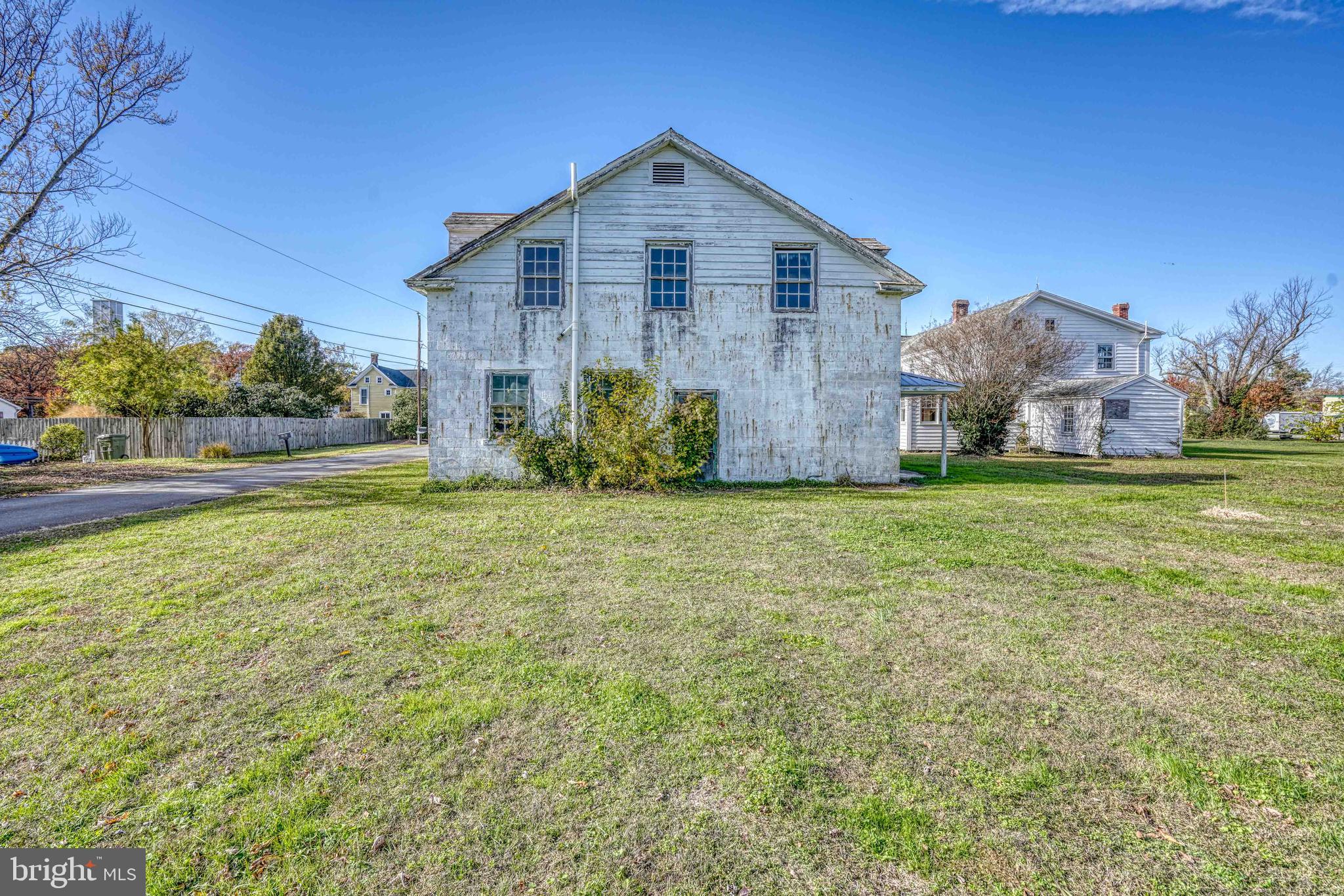 TILGHMAN - Residential