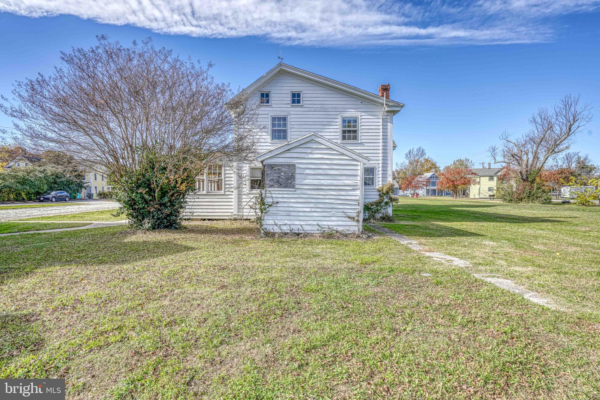 TILGHMAN - Residential