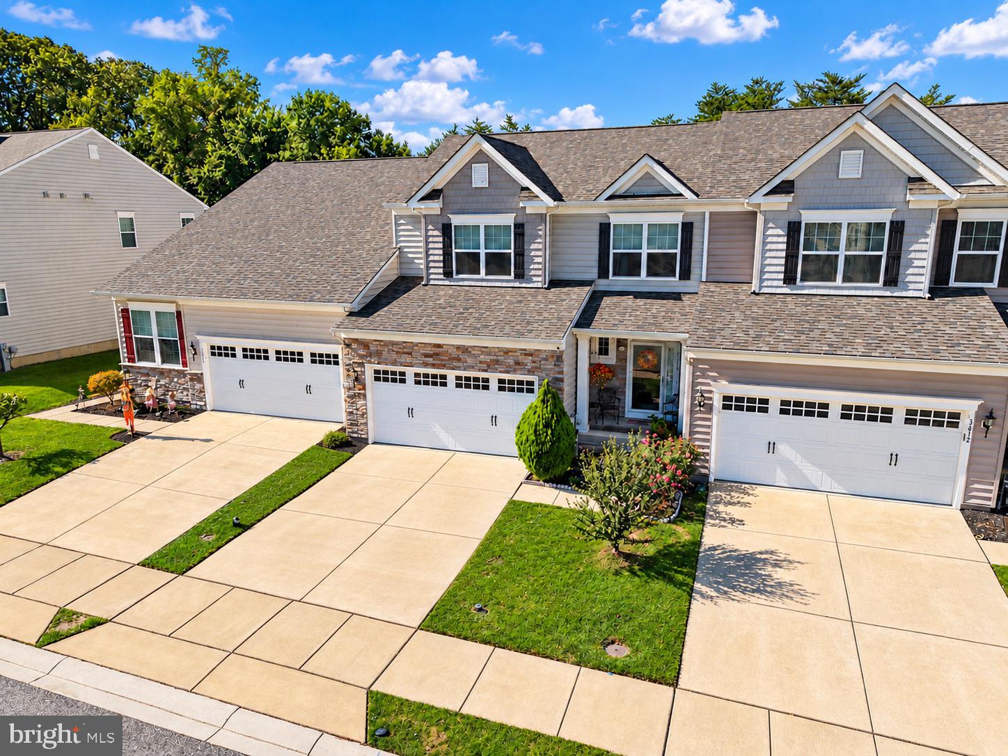 3610 SKYLARK COURT