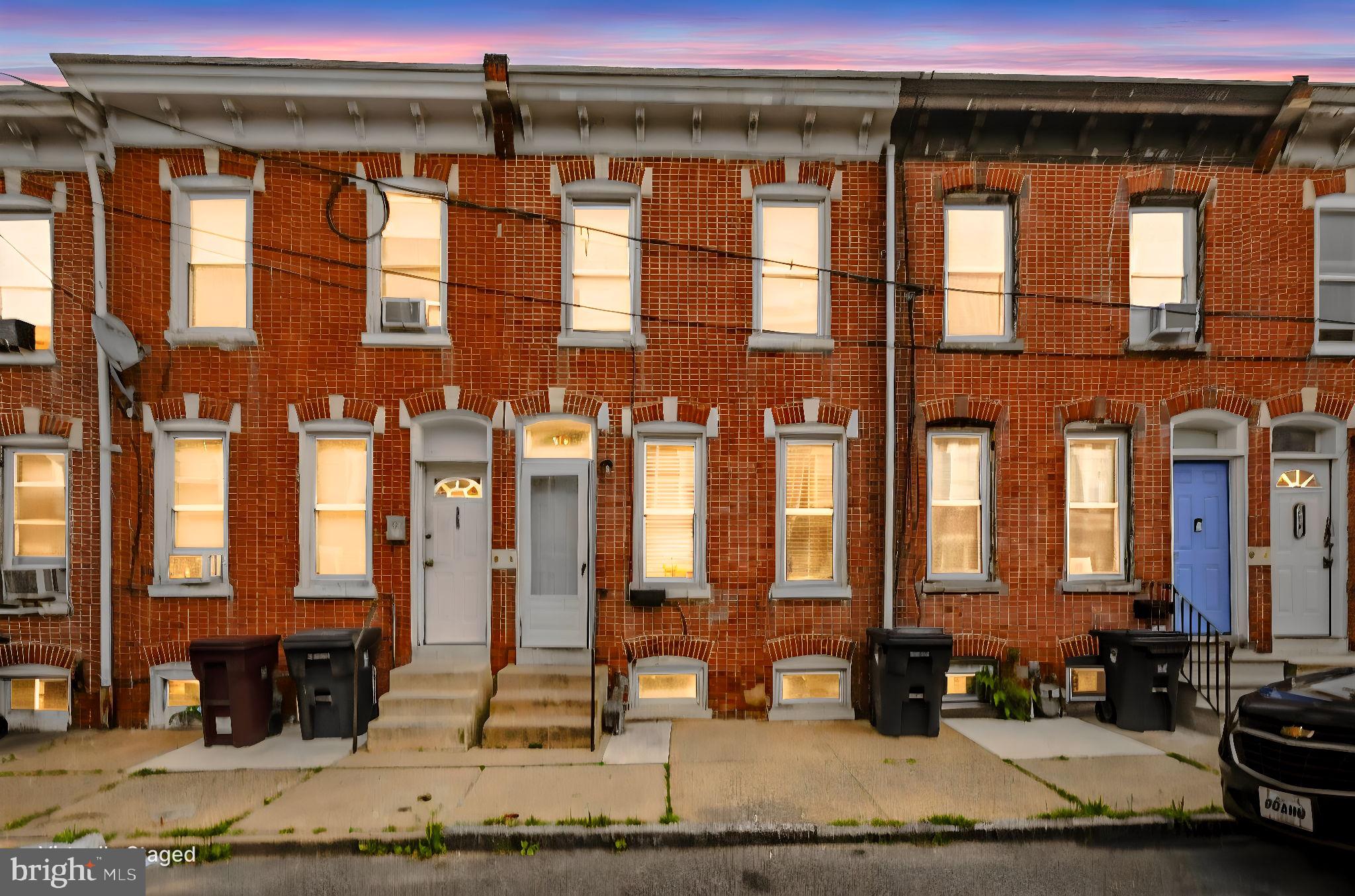 918 KIRKWOOD STREET